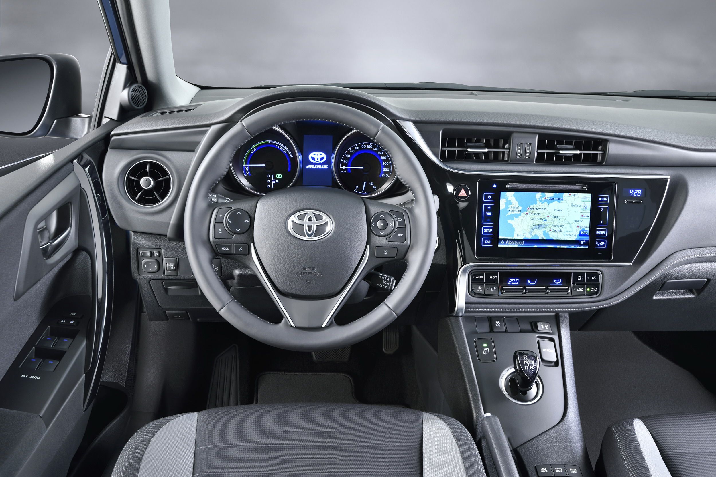 2015 Toyota Auris