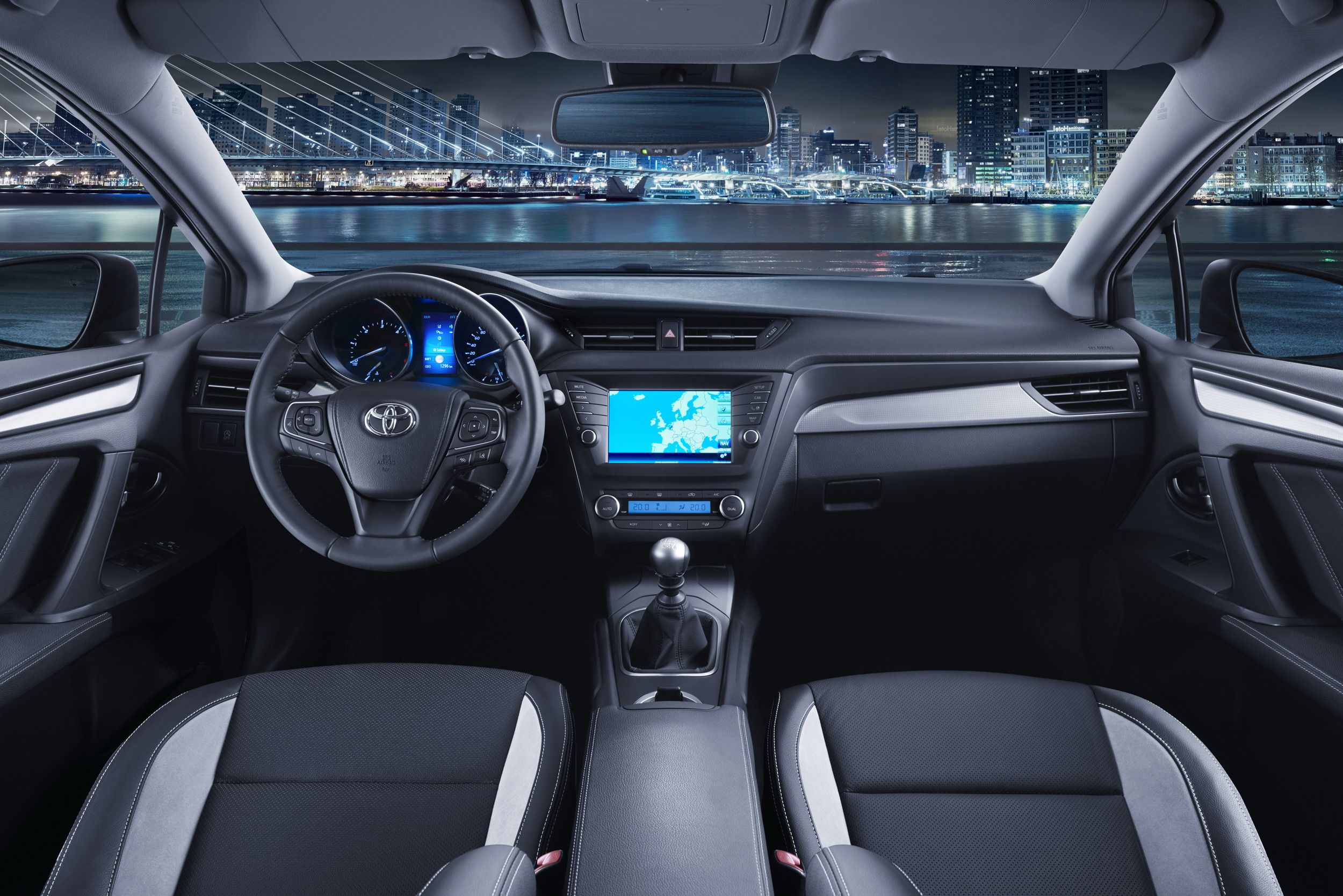 2015 Toyota Avensis