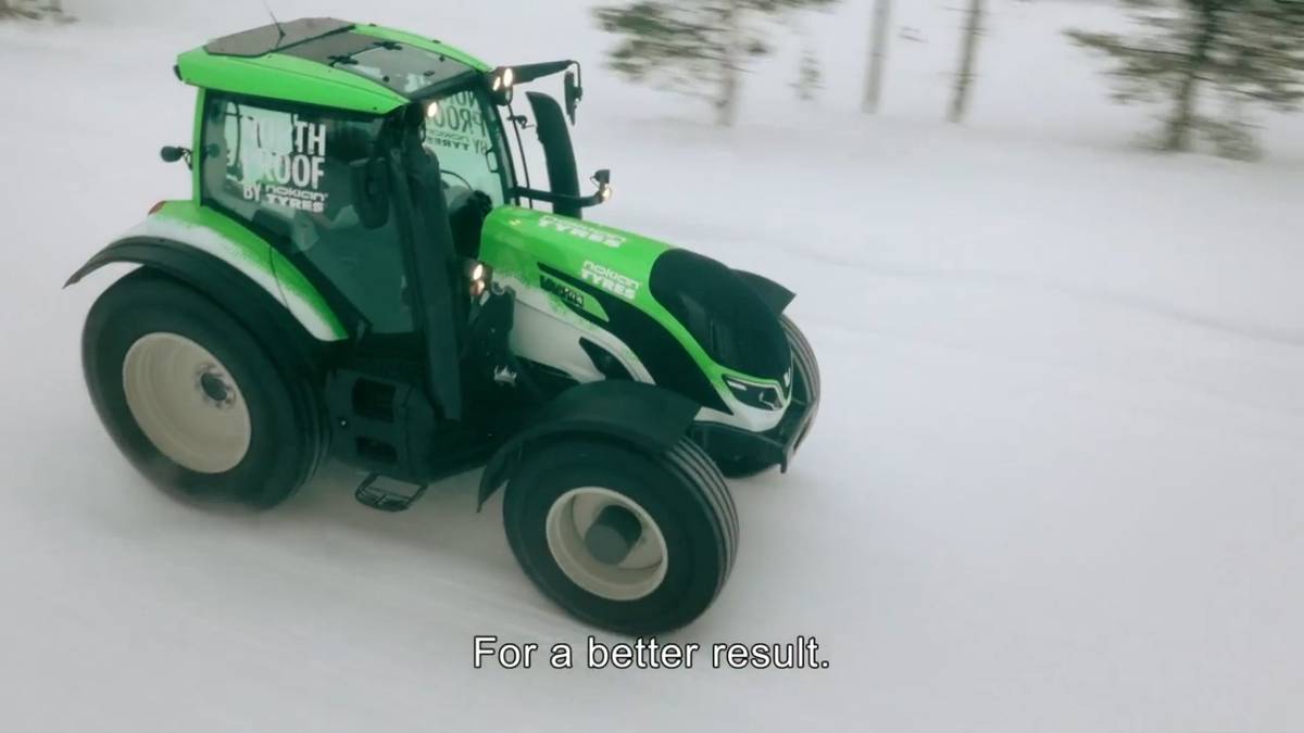 Meet The Fastest Tractor In The World: Video