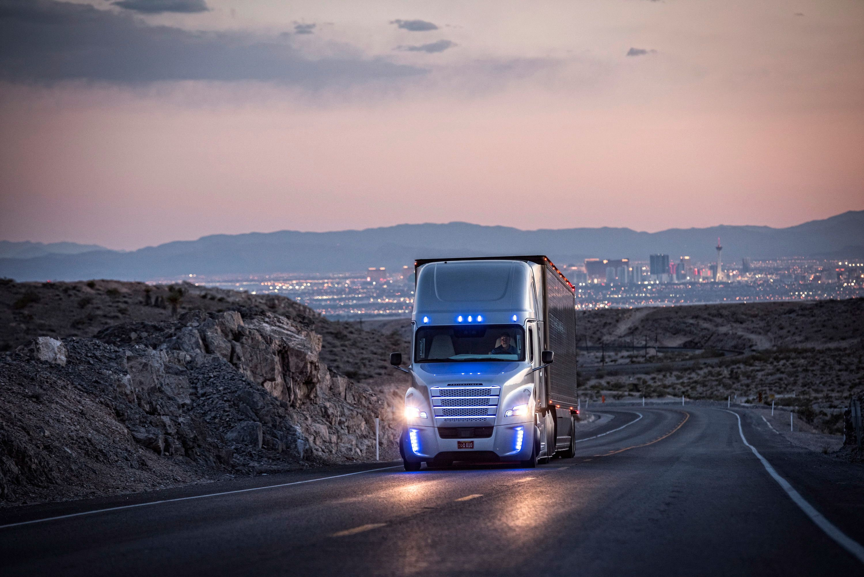2015 Freightliner Inspiration Truck