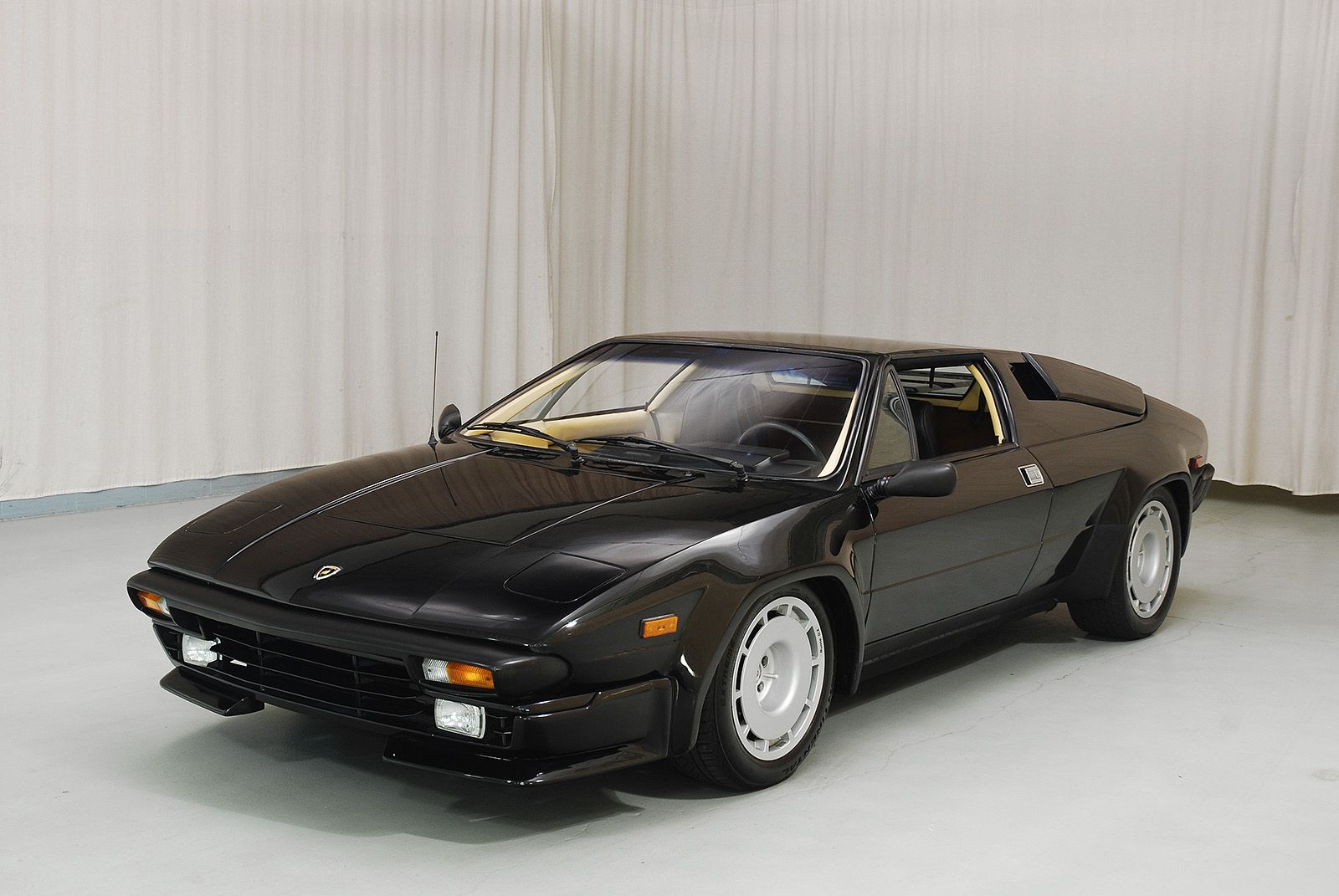 1981 - 1988 Lamborghini Jalpa