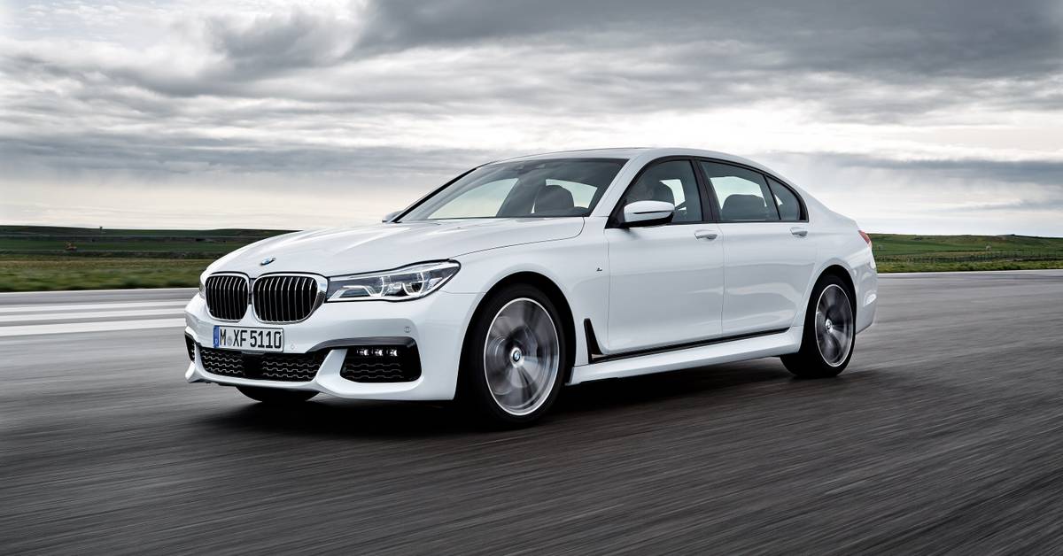 2016 BMW 7 Series w/ M Sport Package