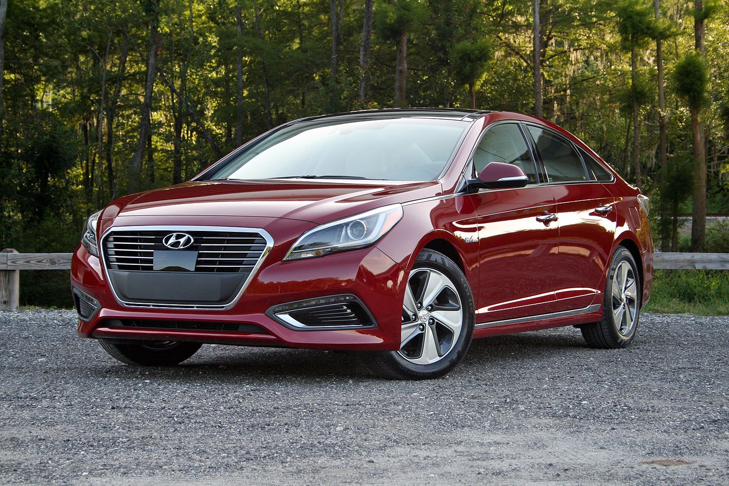 2016 Hyundai Sonata Hybrid - Driven