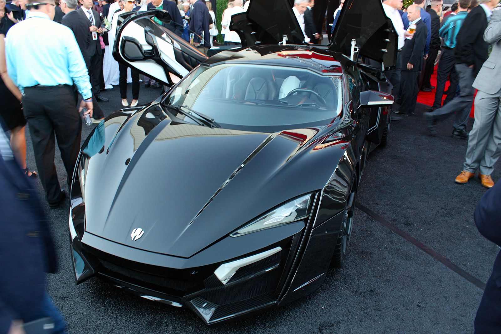 2013 W Motors Lykan Hypersport