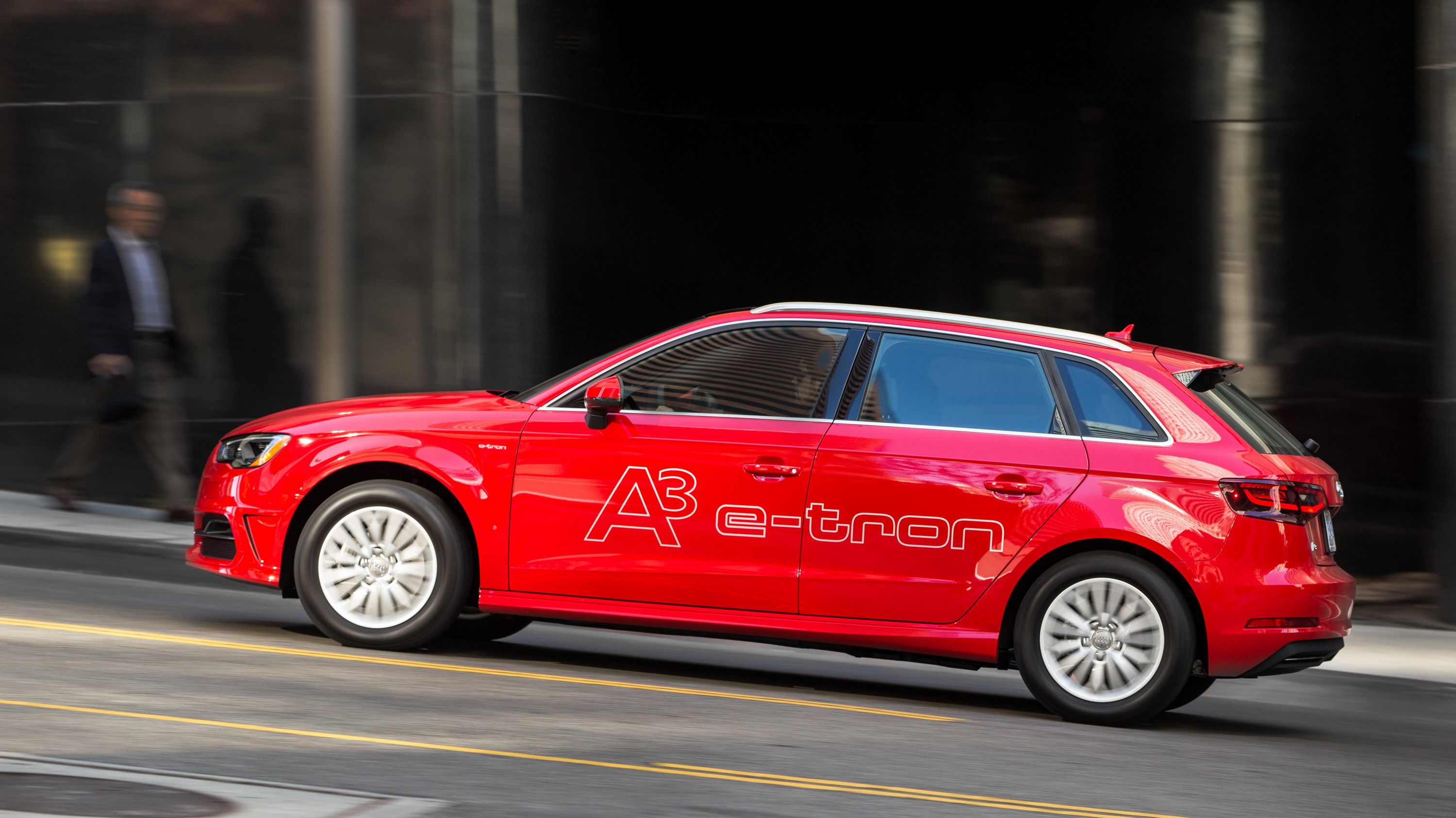 2016 - 2017 Audi A3 Sportback e-tron