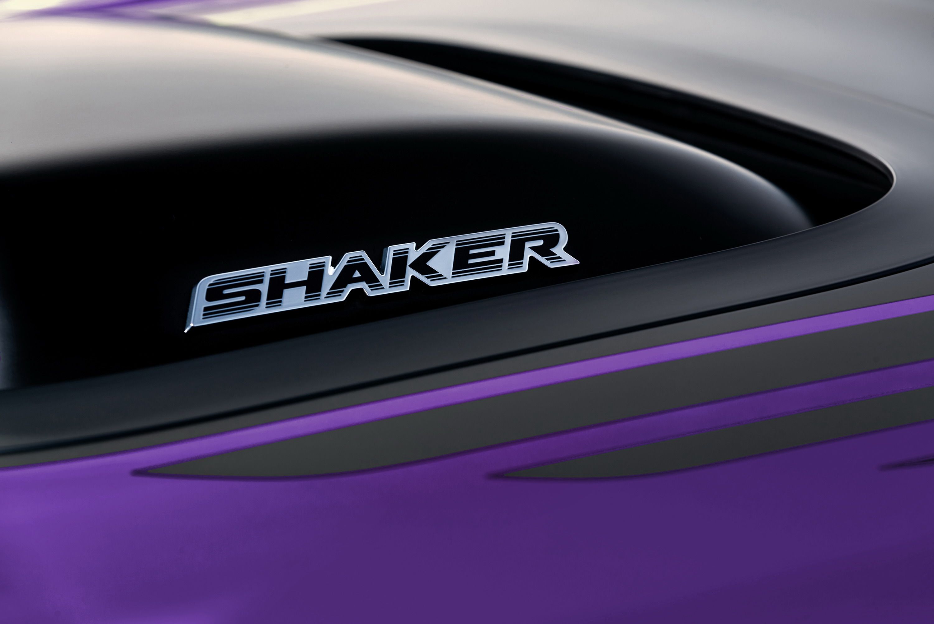 2016 Dodge Challenger 392 Hemi Scat Pack Shaker Plum Crazy
