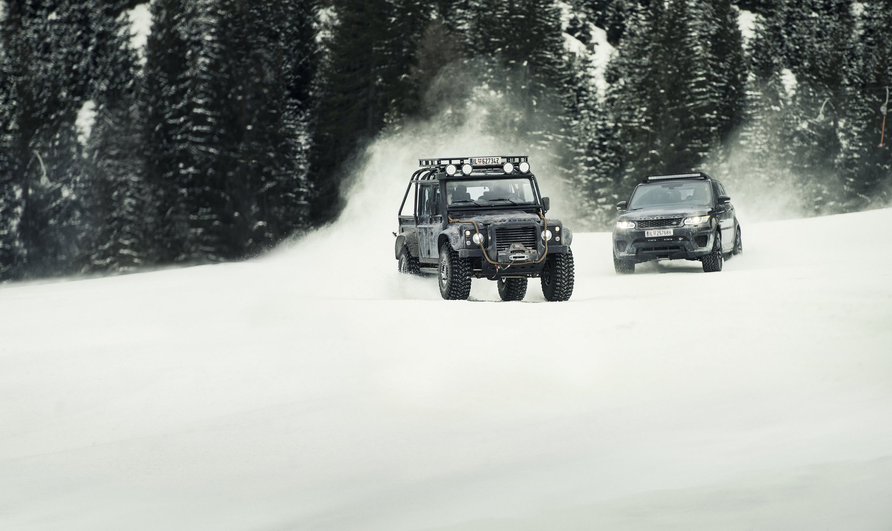 2015 Land Rover Defender Spectre Stunt Car