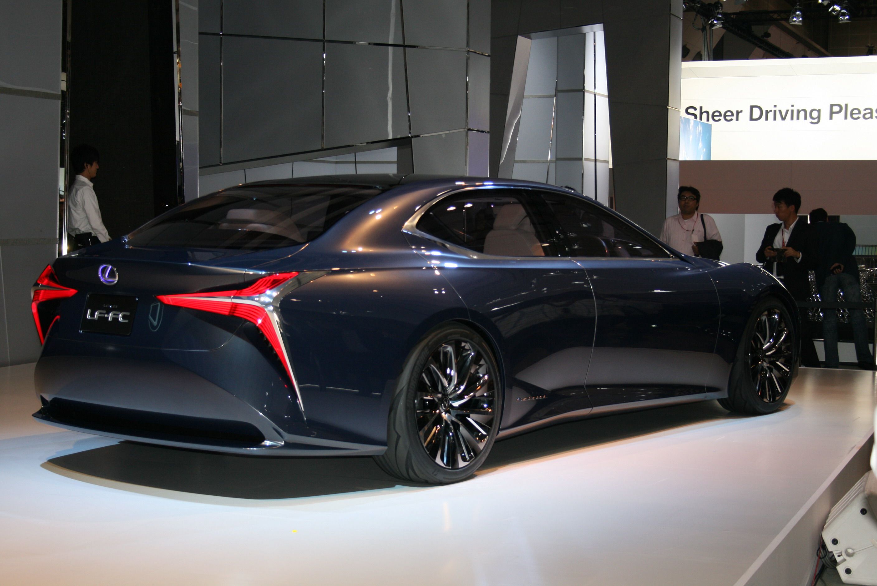 Lexus LF C Concept 1