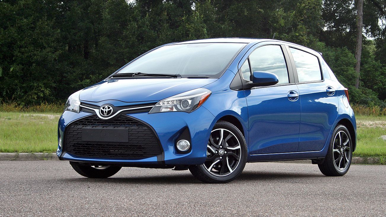 Toyota Yaris 2015 эвакуатор