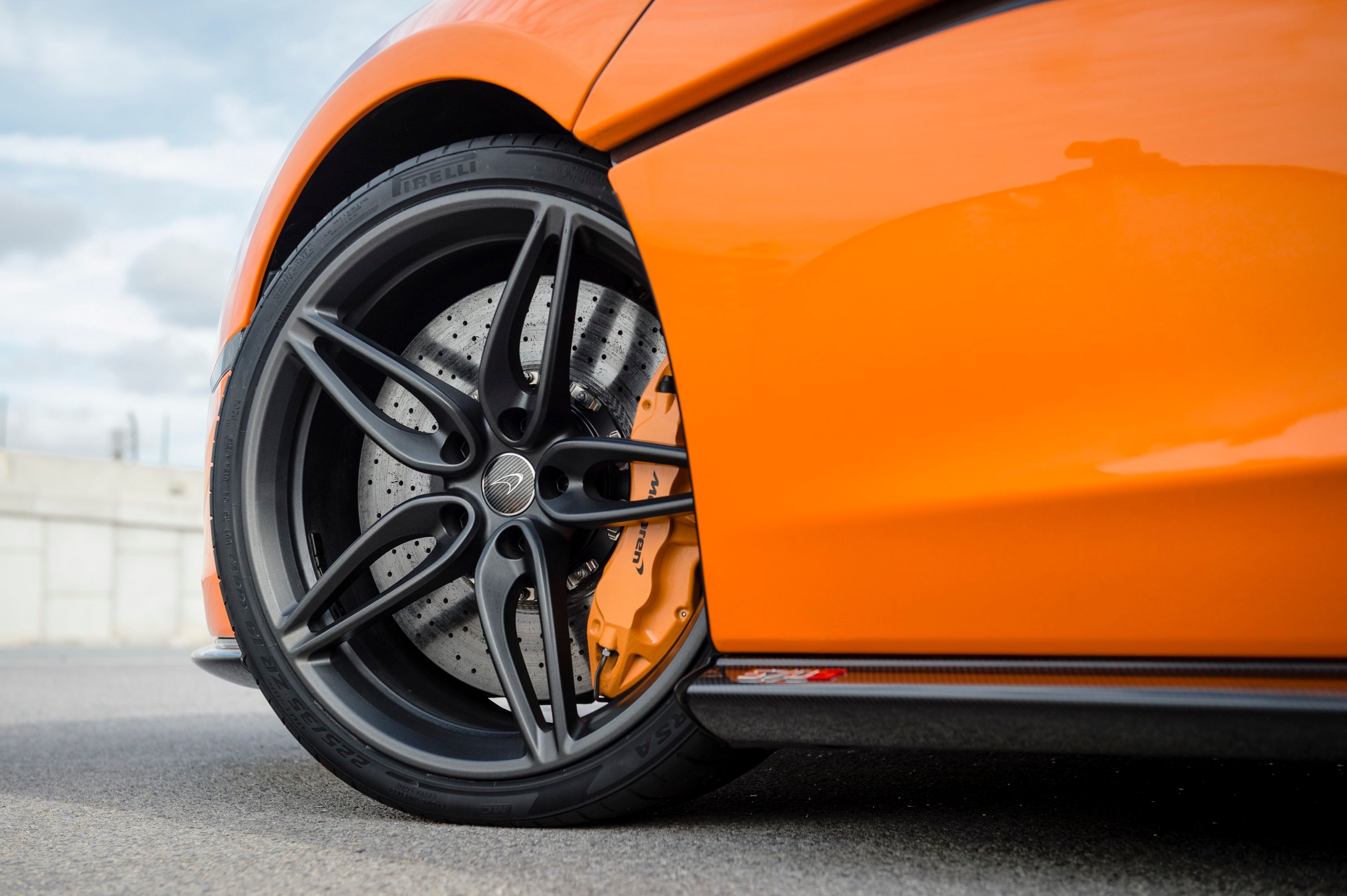 2016 McLaren 570S Coupe