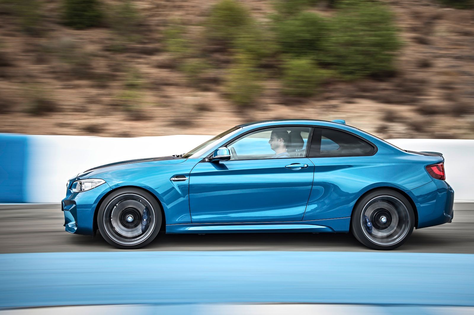 2016 - 2018 BMW M2