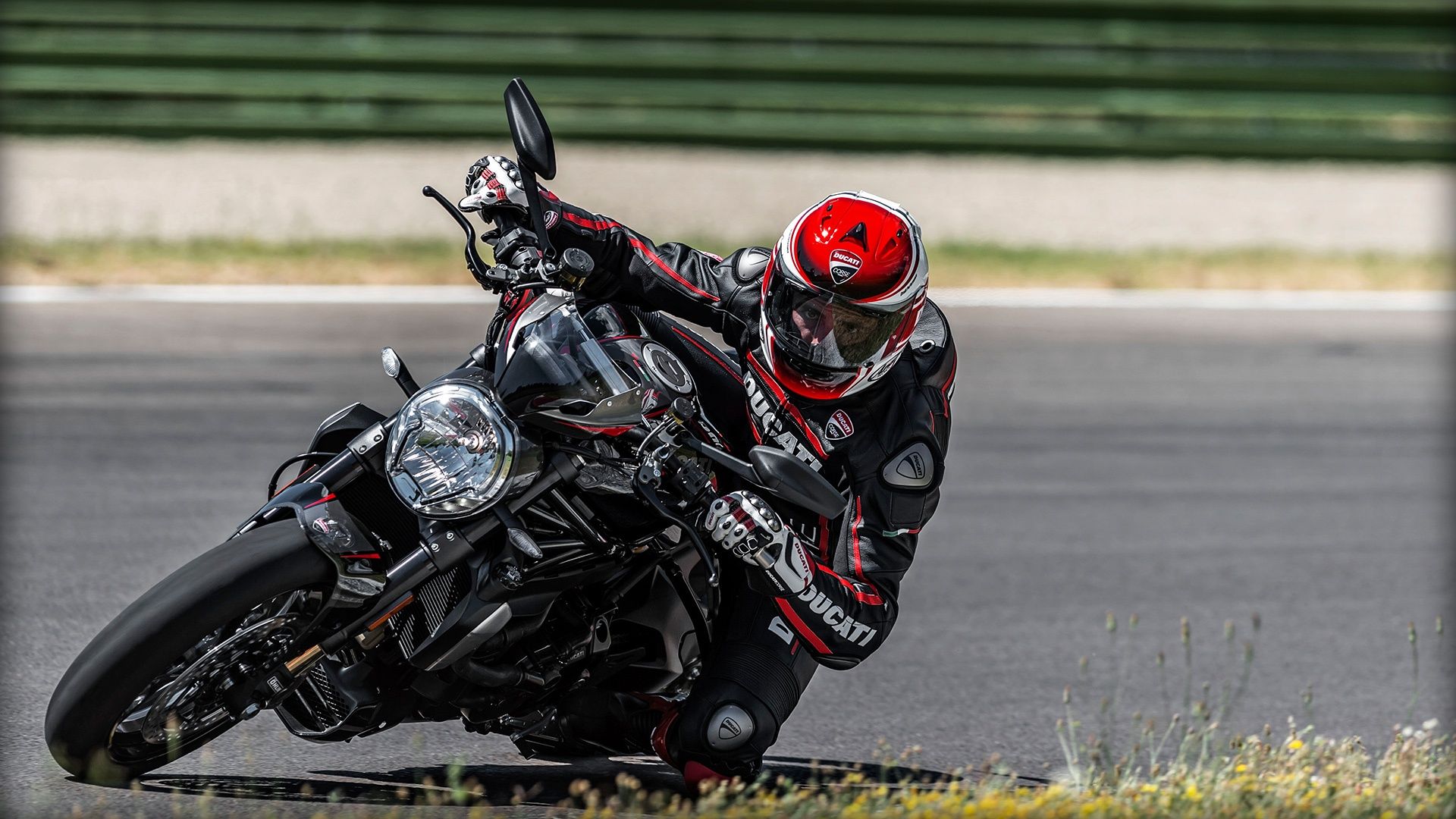 2014 - 2016 Ducati Monster 1200 / 1200 S / 1200 R