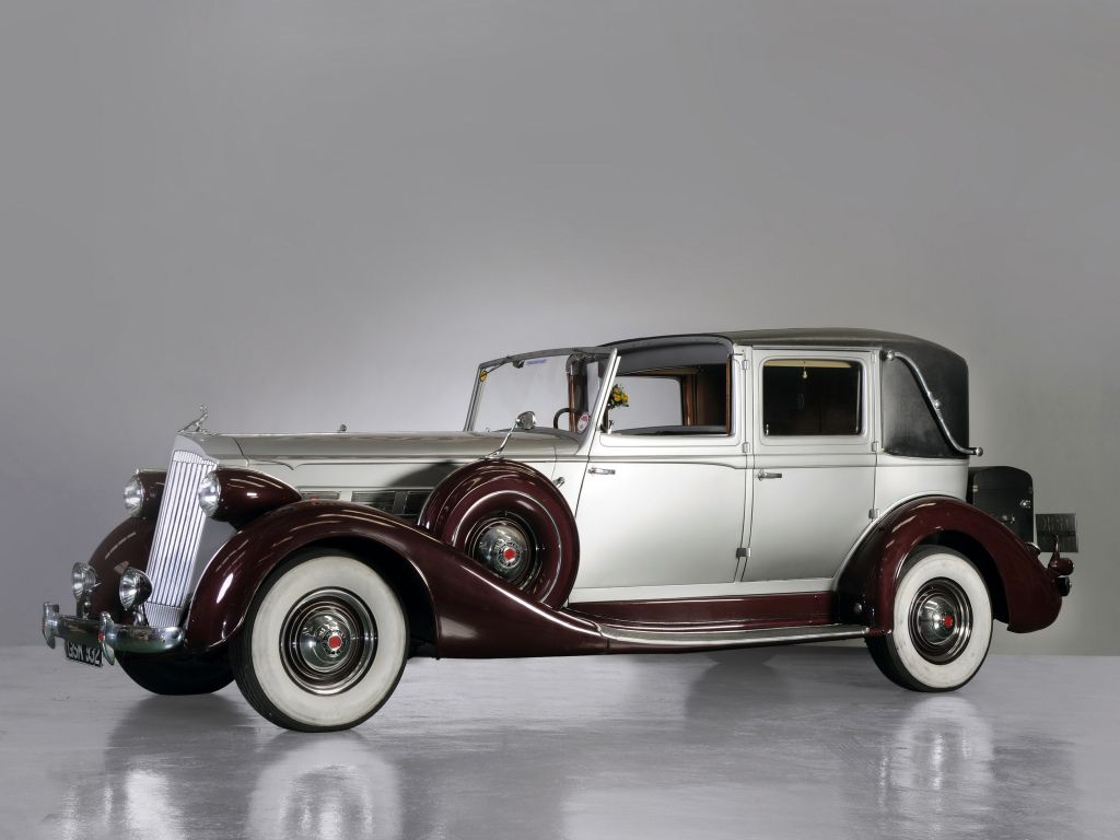 1937 Cord 812 Supercharged Phaeton