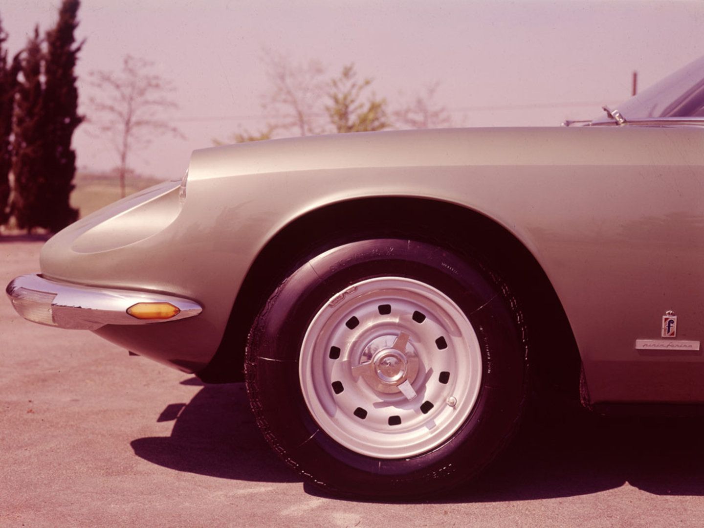 1967 - 1971 Ferrari  365 GT 2+2