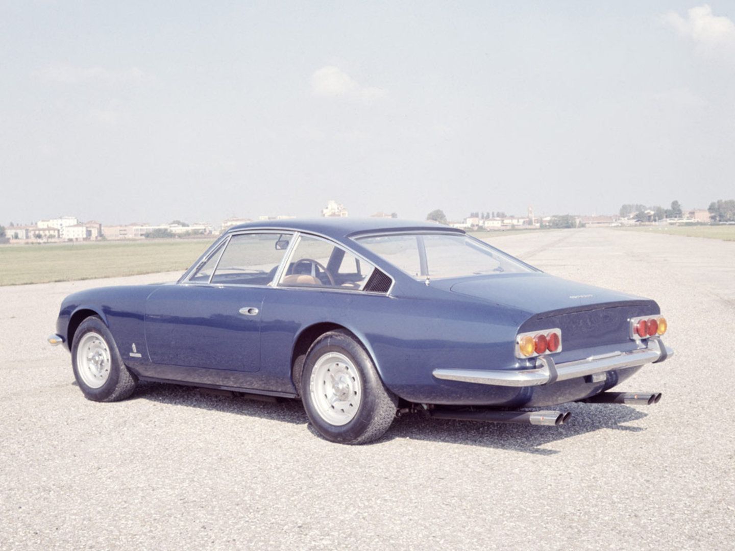 1967 - 1971 Ferrari  365 GT 2+2