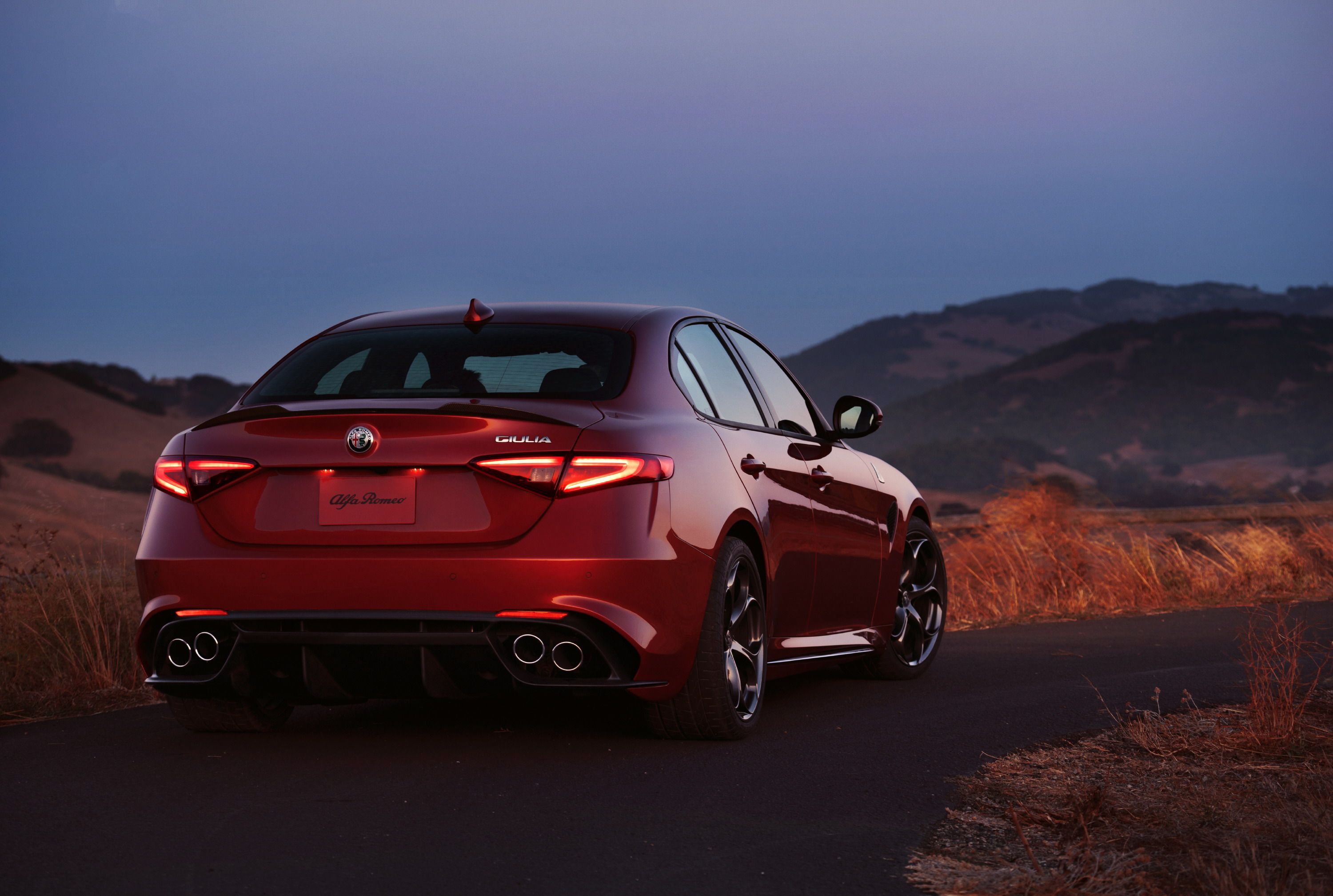 2017 Alfa Romeo Giulia Quadrifoglio