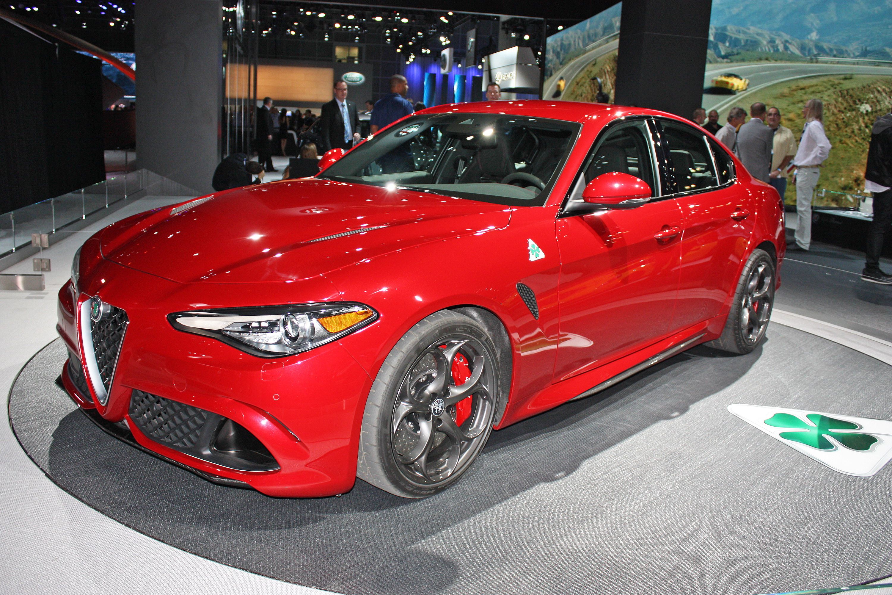 2017 Alfa Romeo Giulia Quadrifoglio