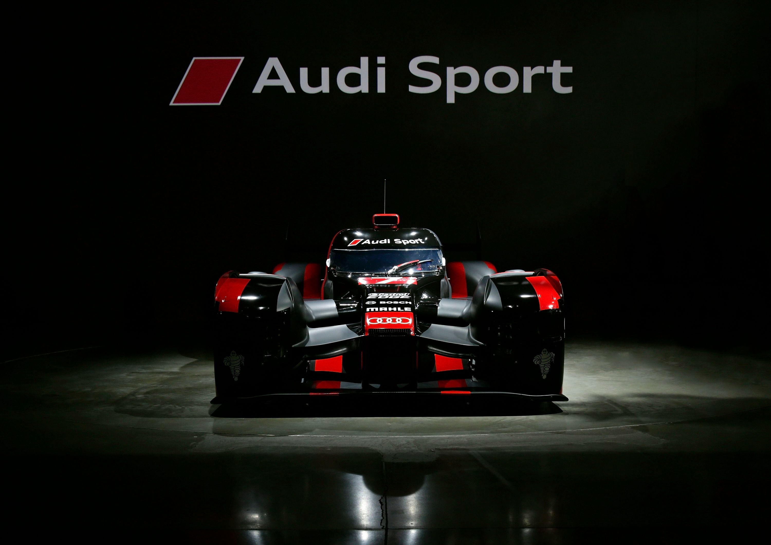 2016 Audi R18
