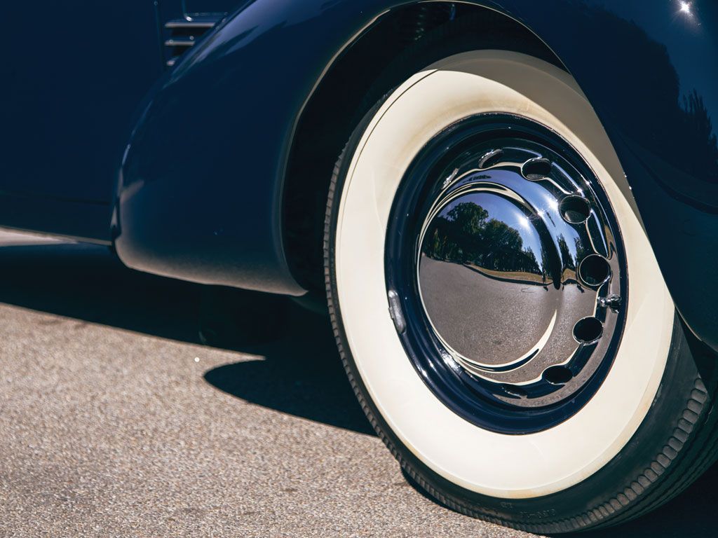 1937 Cord 812 Supercharged Phaeton