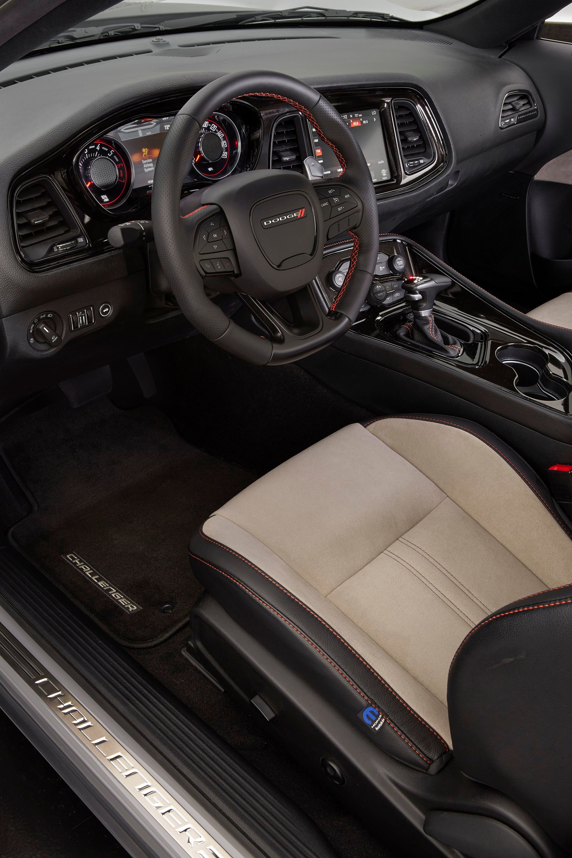 2015 Dodge Challenger GT AWD Concept