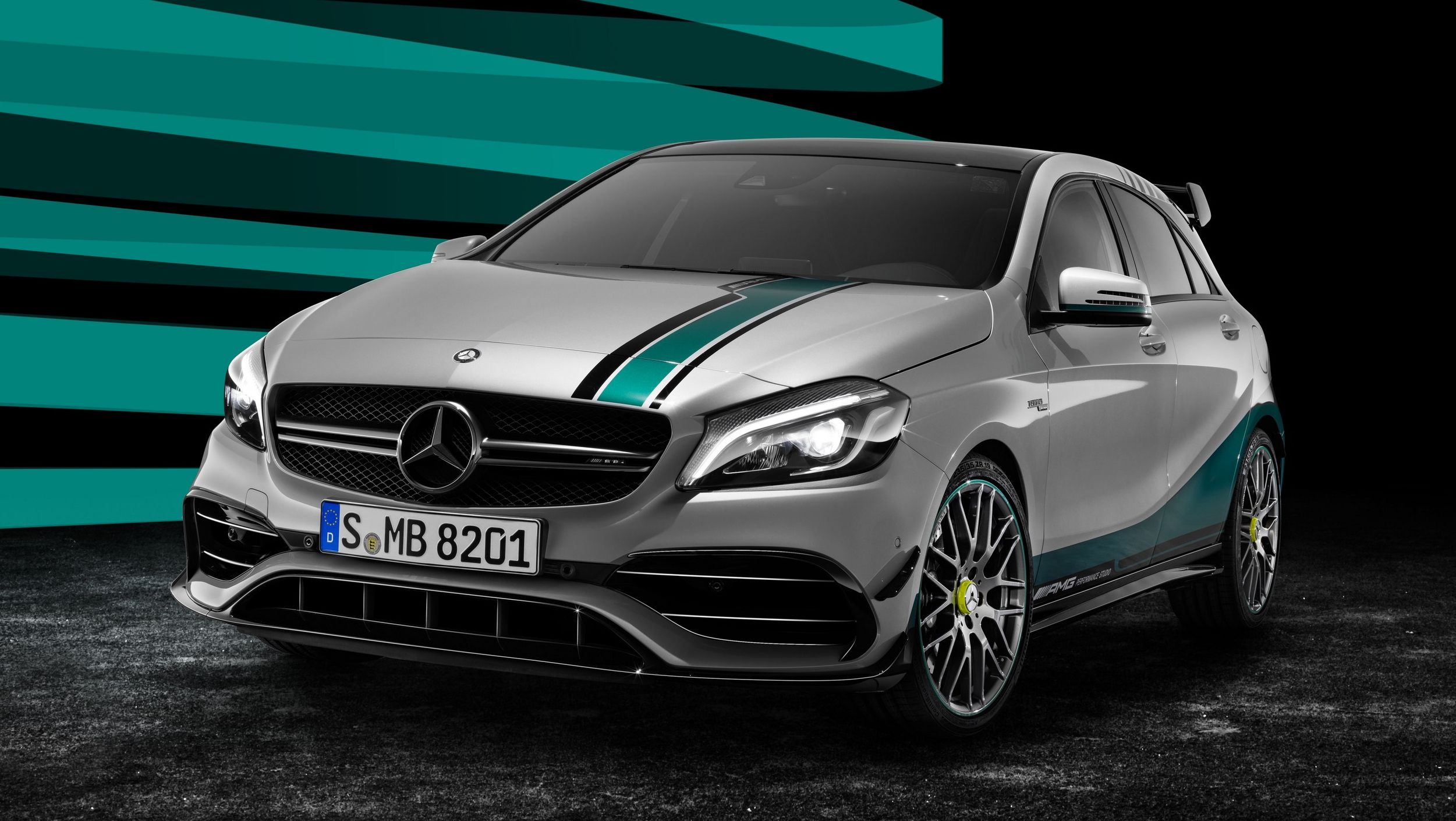 2016 Mercedes-AMG A 45 4MATIC Champions Edition