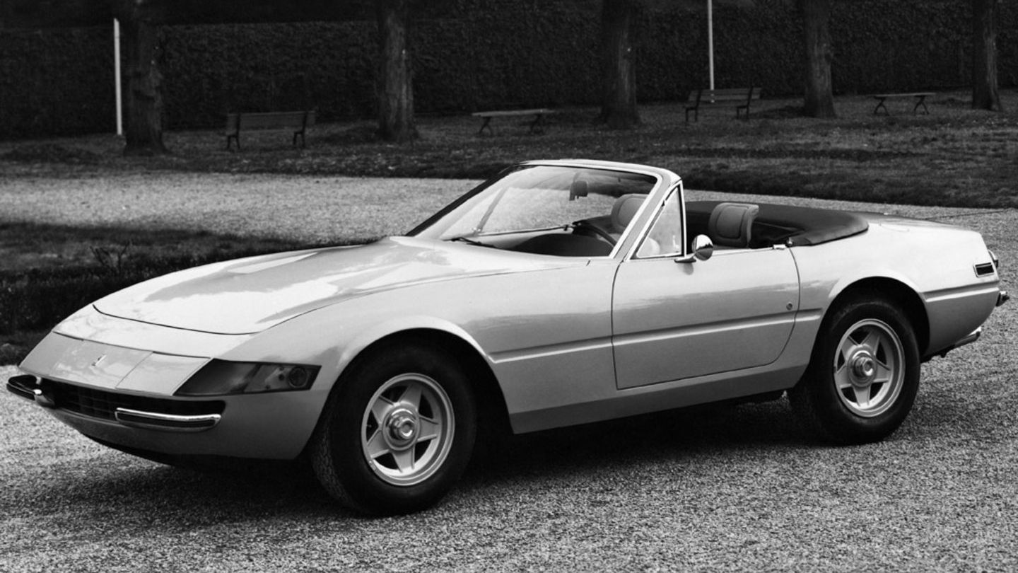 1969 - 1973 Ferrari 365 GTS/4