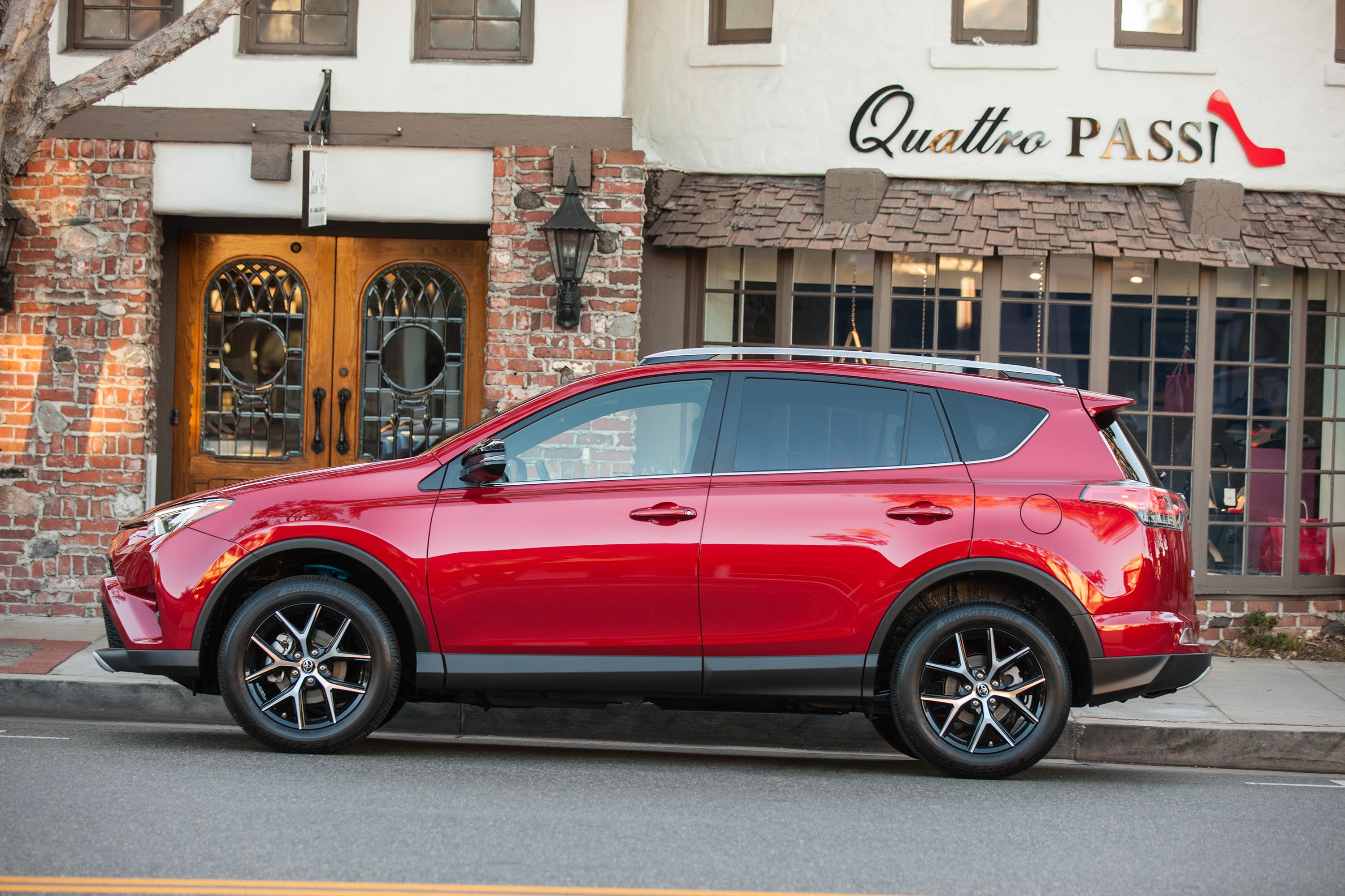 2016 Toyota RAV4 – Driving Impression And Review