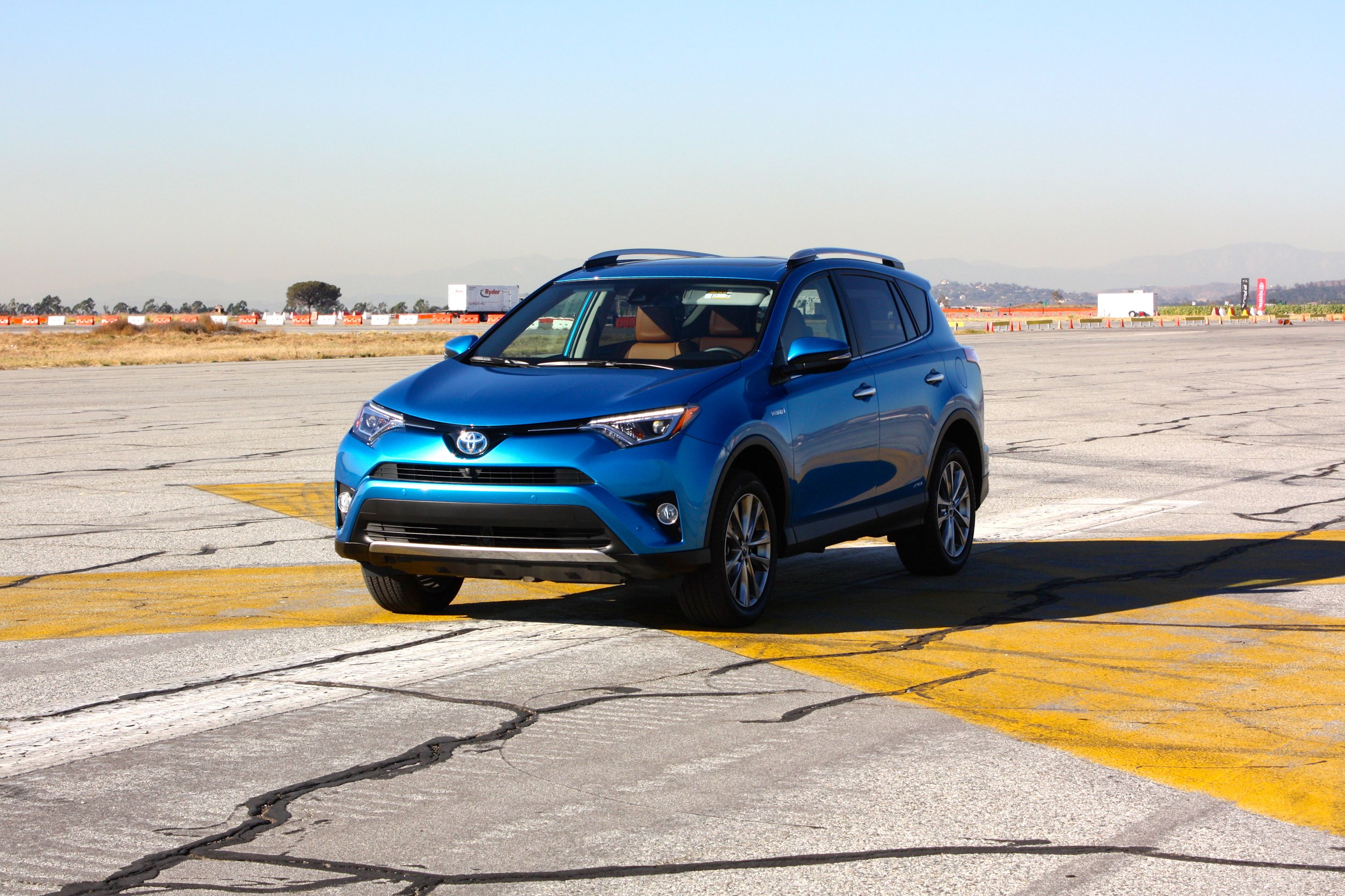 2016 Toyota RAV4 – Driving Impression And Review