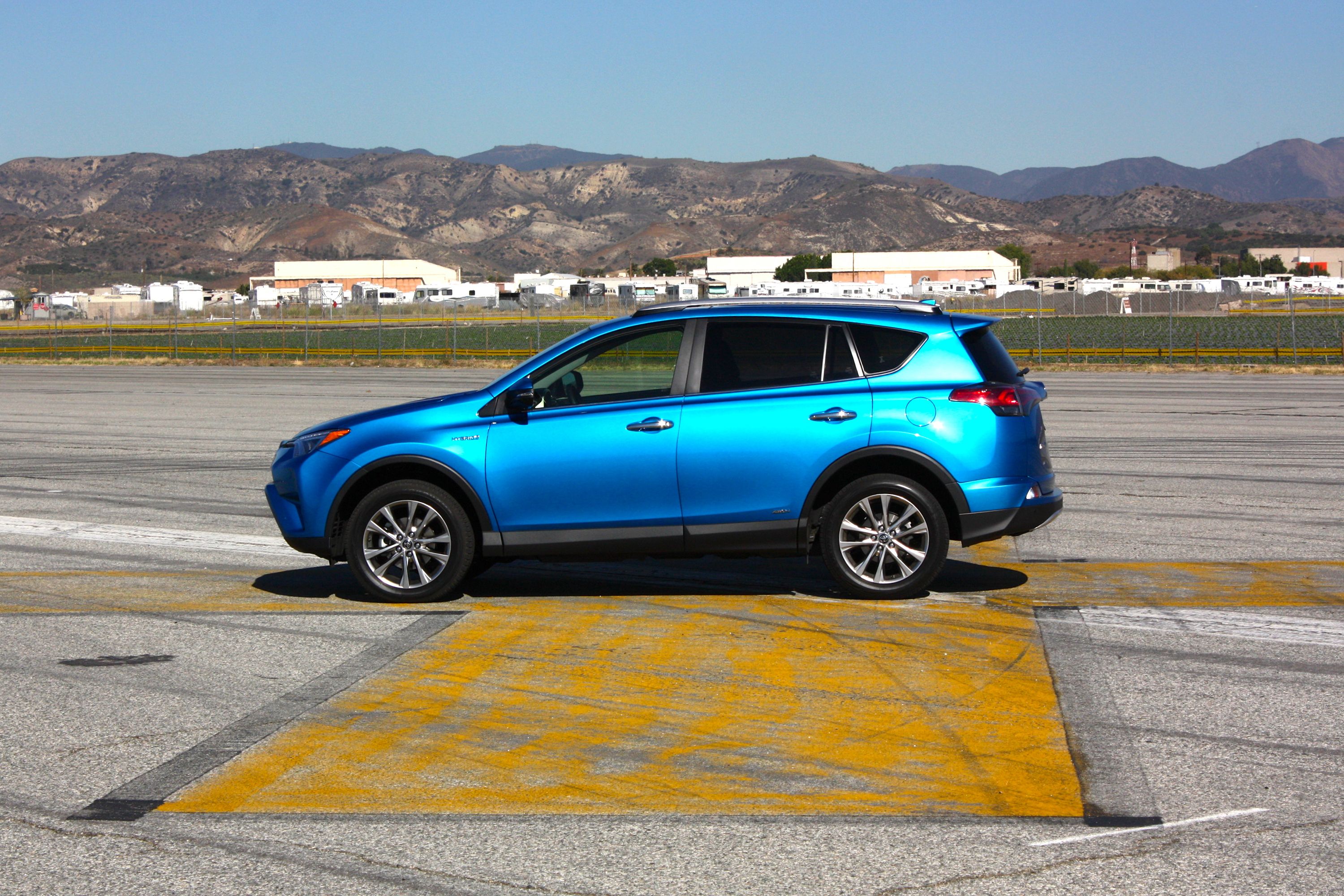 2016 Toyota RAV4 – Driving Impression And Review