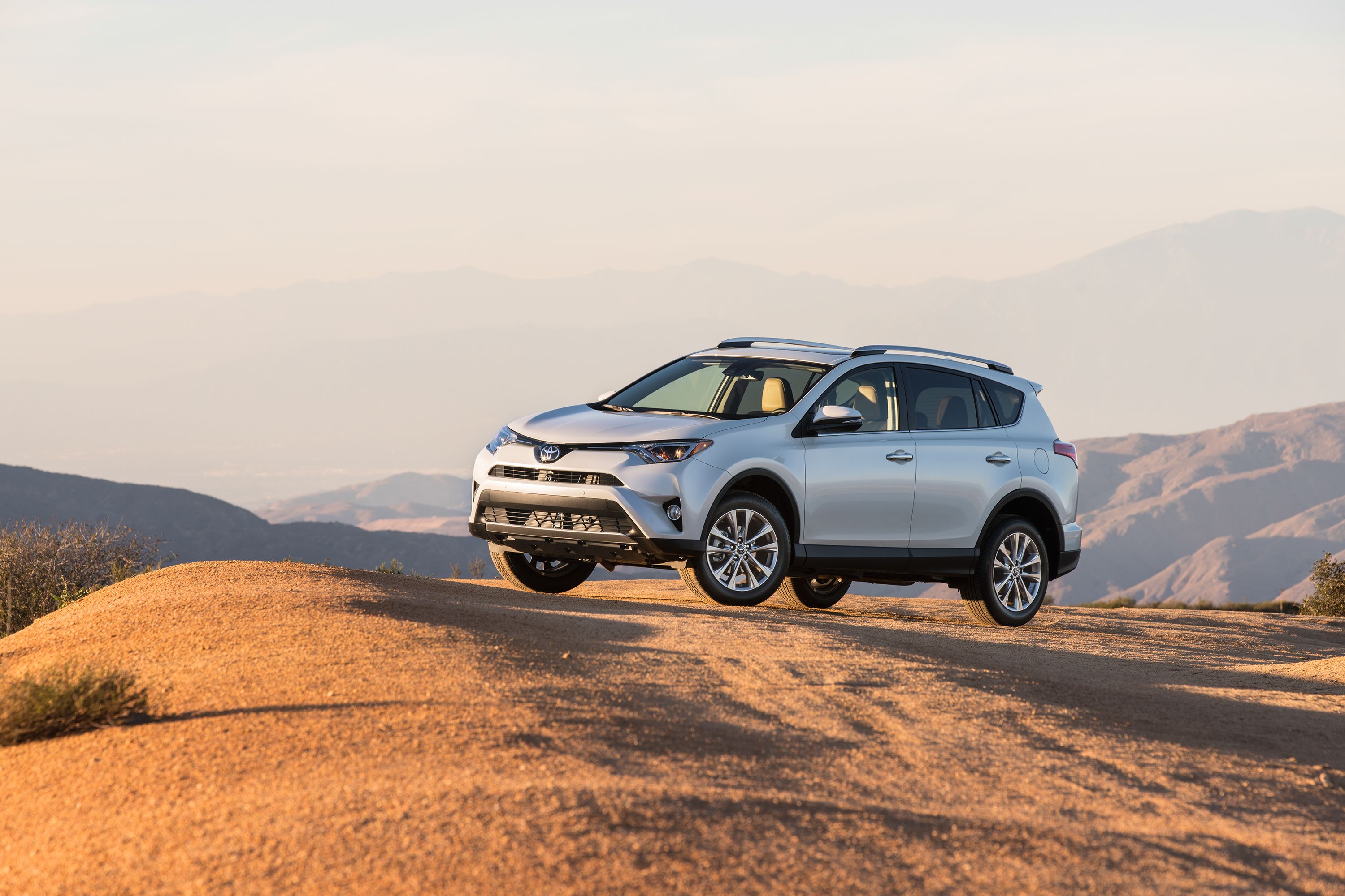 2016 Toyota RAV4 – Driving Impression And Review