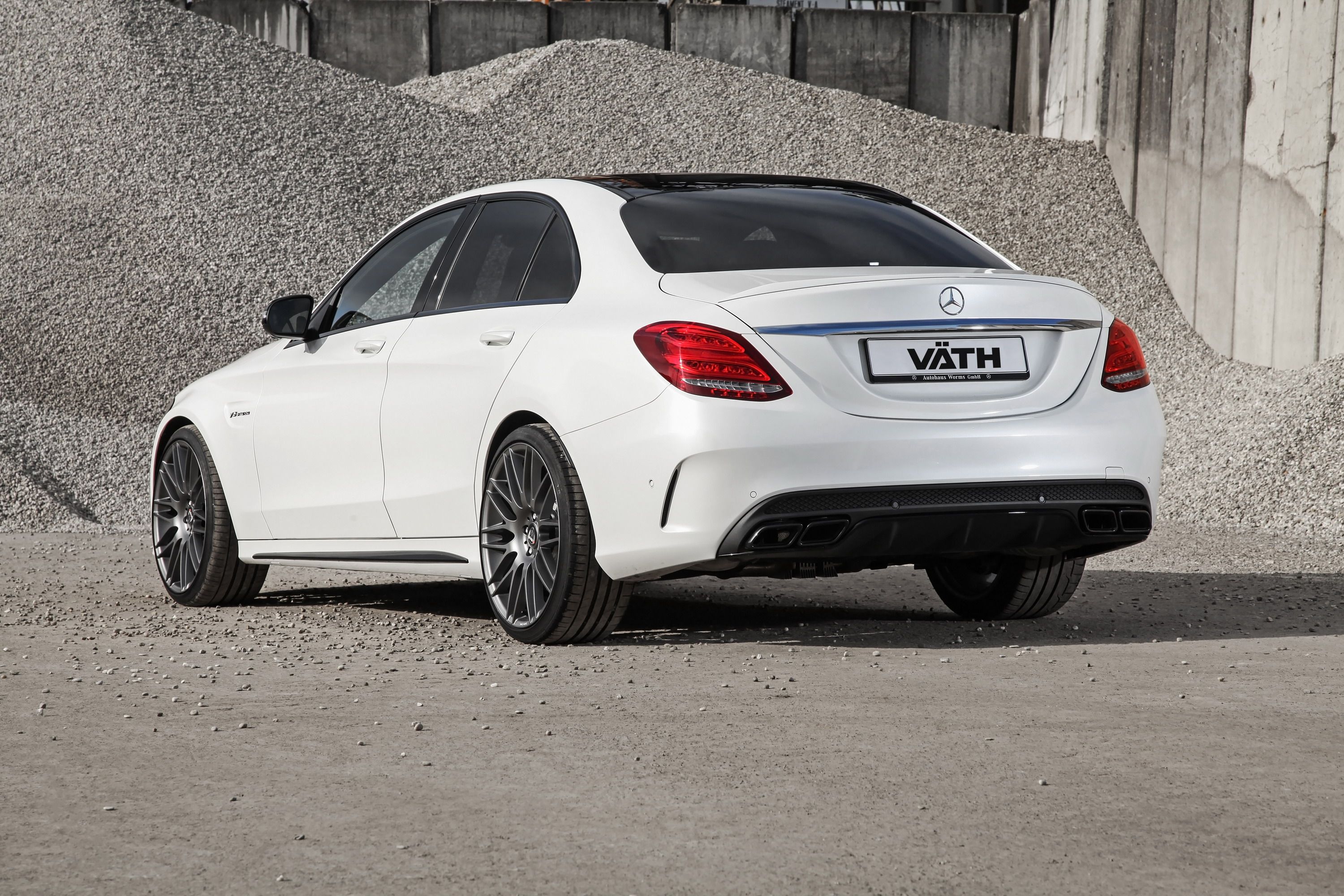 2016 Mercedes-AMG C 63 by VATH