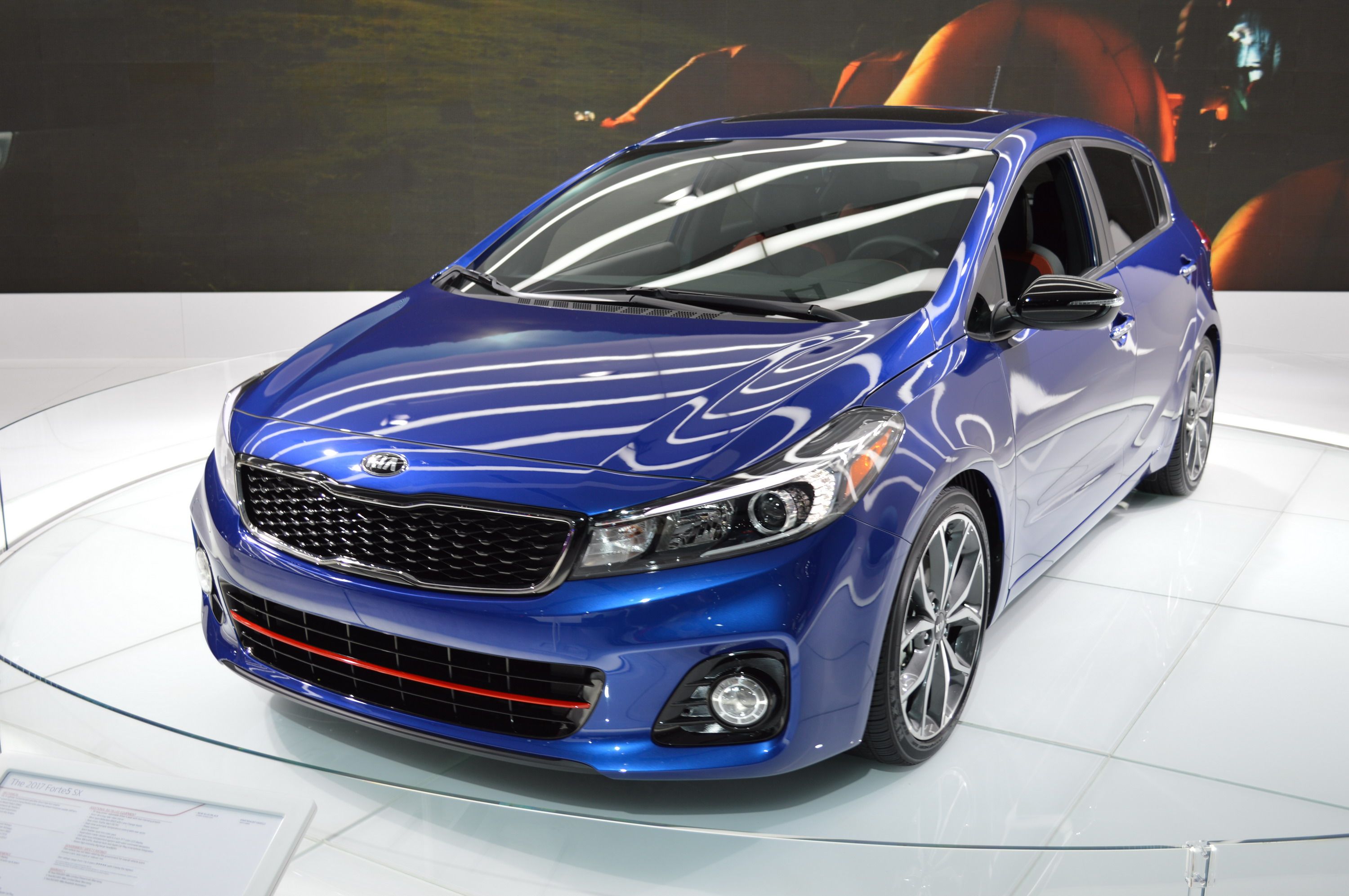 2017 Kia Forte5