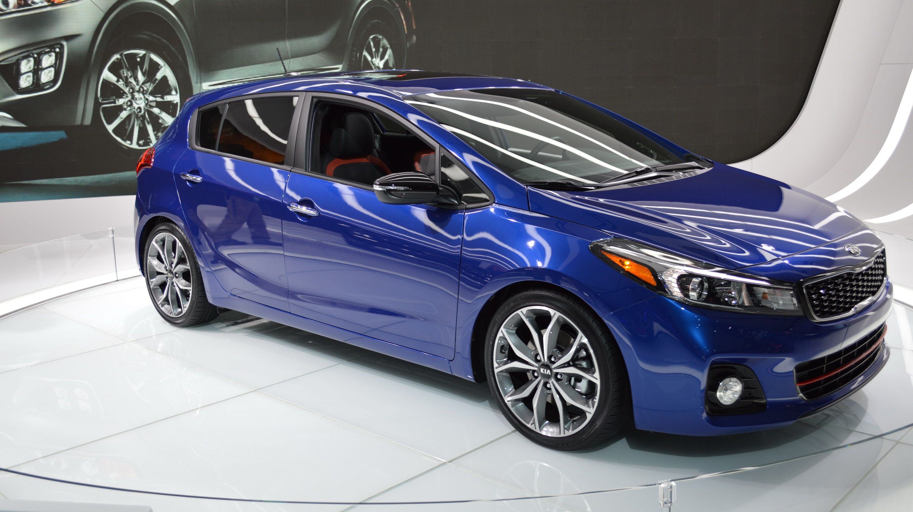 2017 Kia Forte5