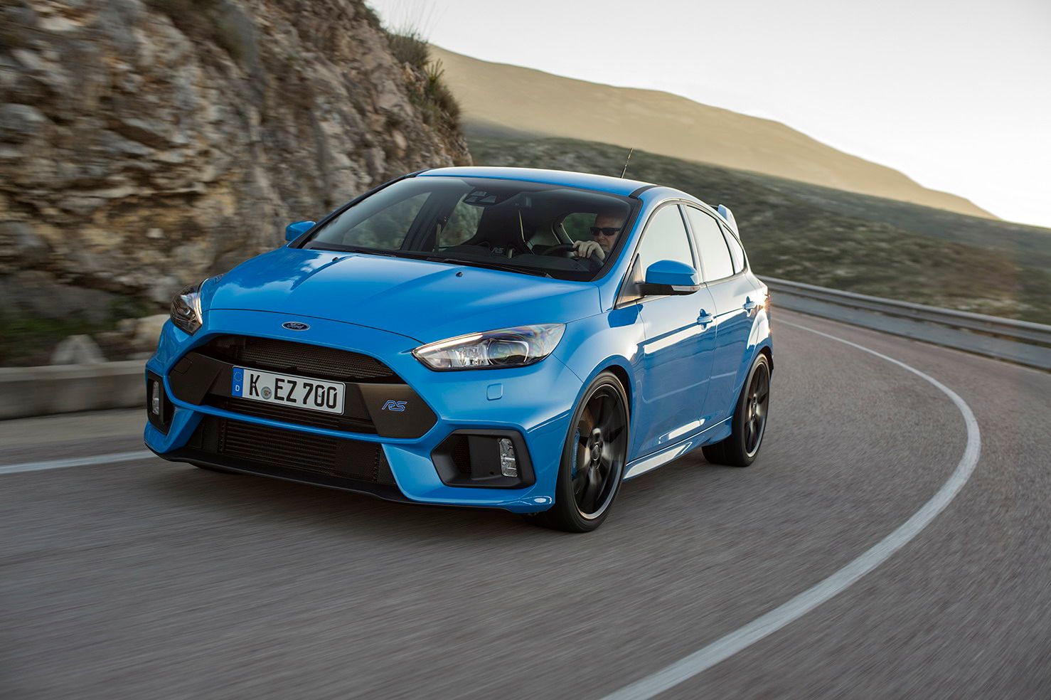 2018 The Next-Gen Focus RS Could Stick it to Mercedes-AMG and Audi with a 400-Horsepower Hybrid Drivetrain