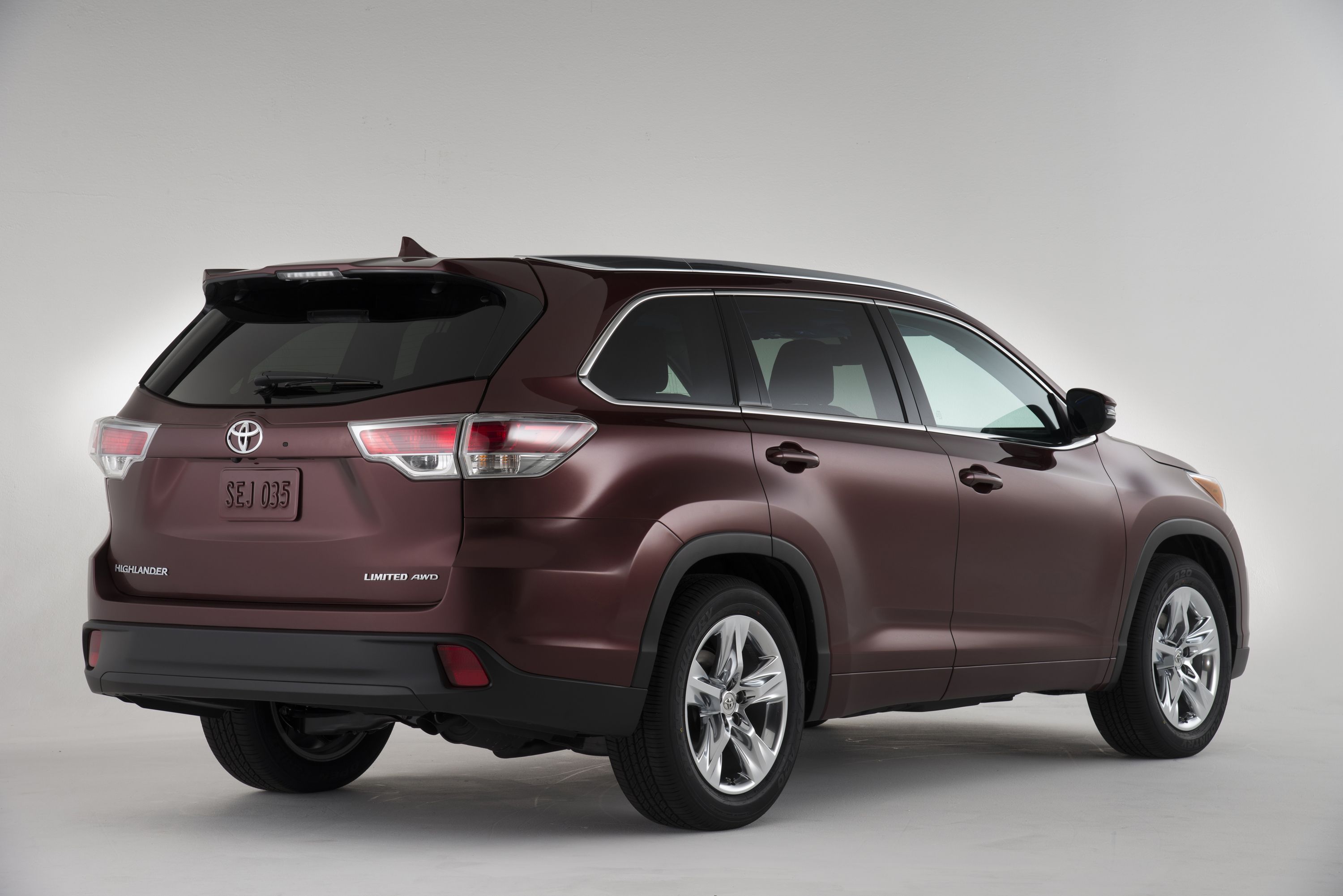 2016 Toyota Highlander Review