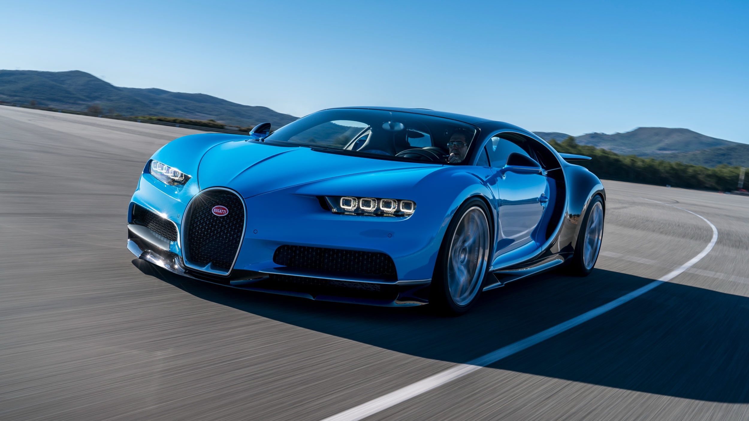 2019 Bugatti Test Driver Thinks The Chiron Can Reach A Top Speed Of 280 MPH