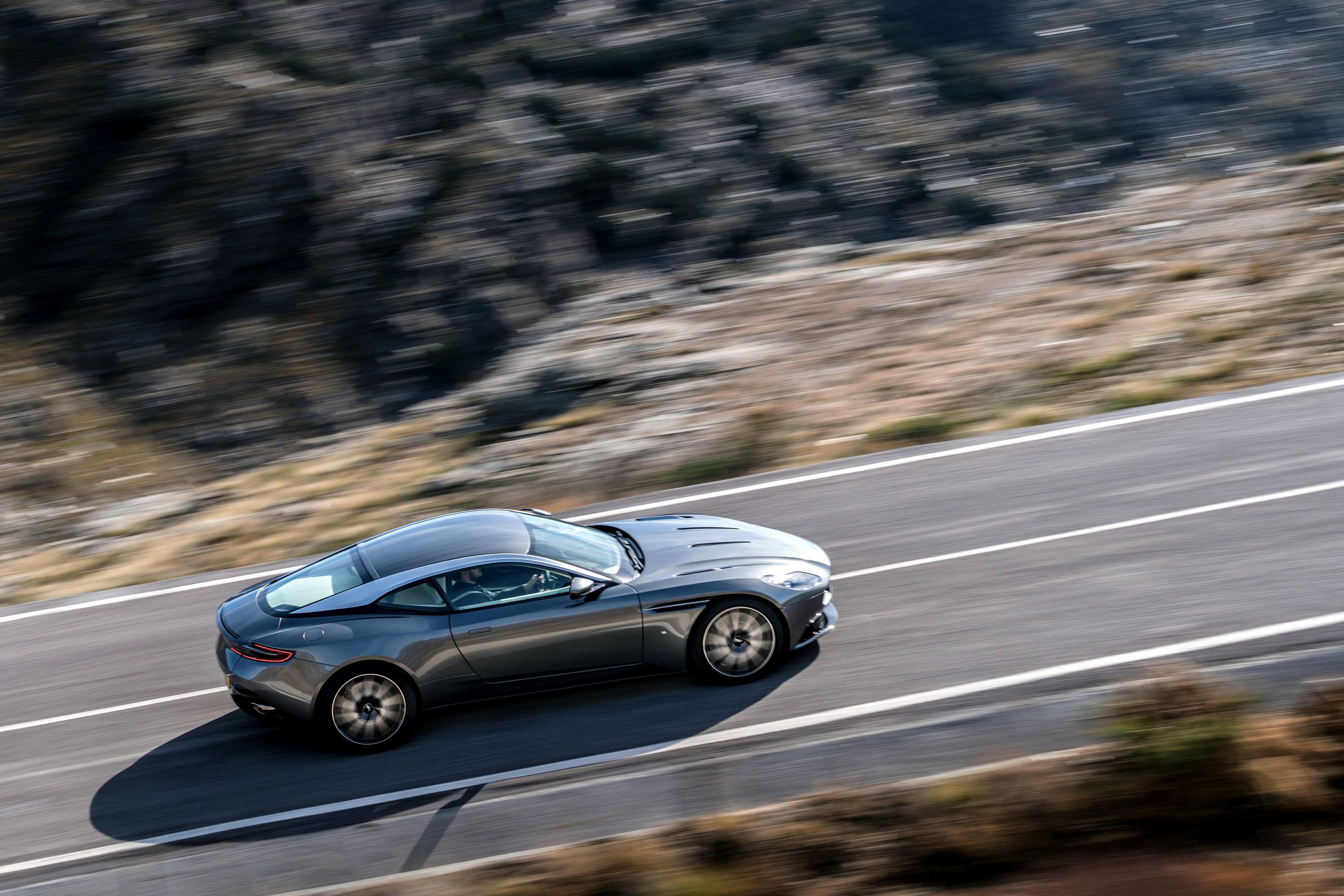 2017 Aston Martin DB11