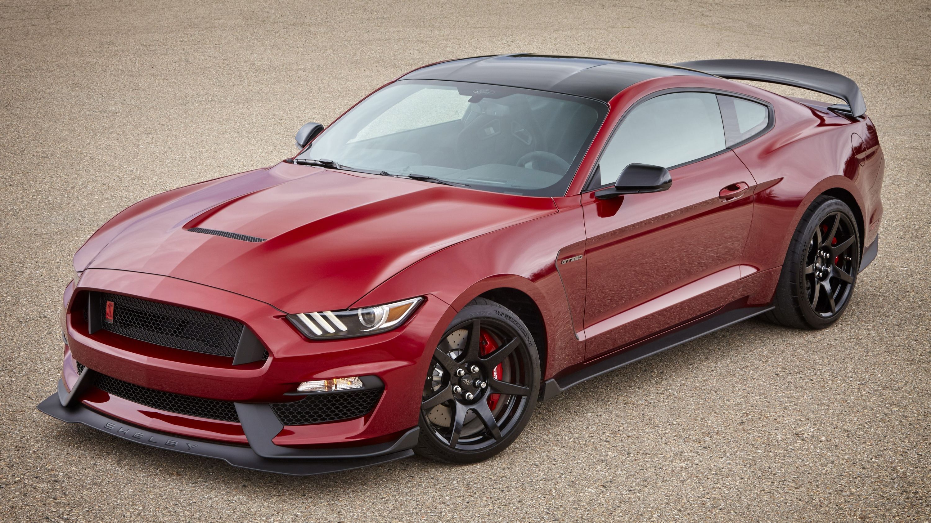 2016 Ford to Recall Mustang GT350 and GT350R Models For Shoddy Oil Cooler Lines
