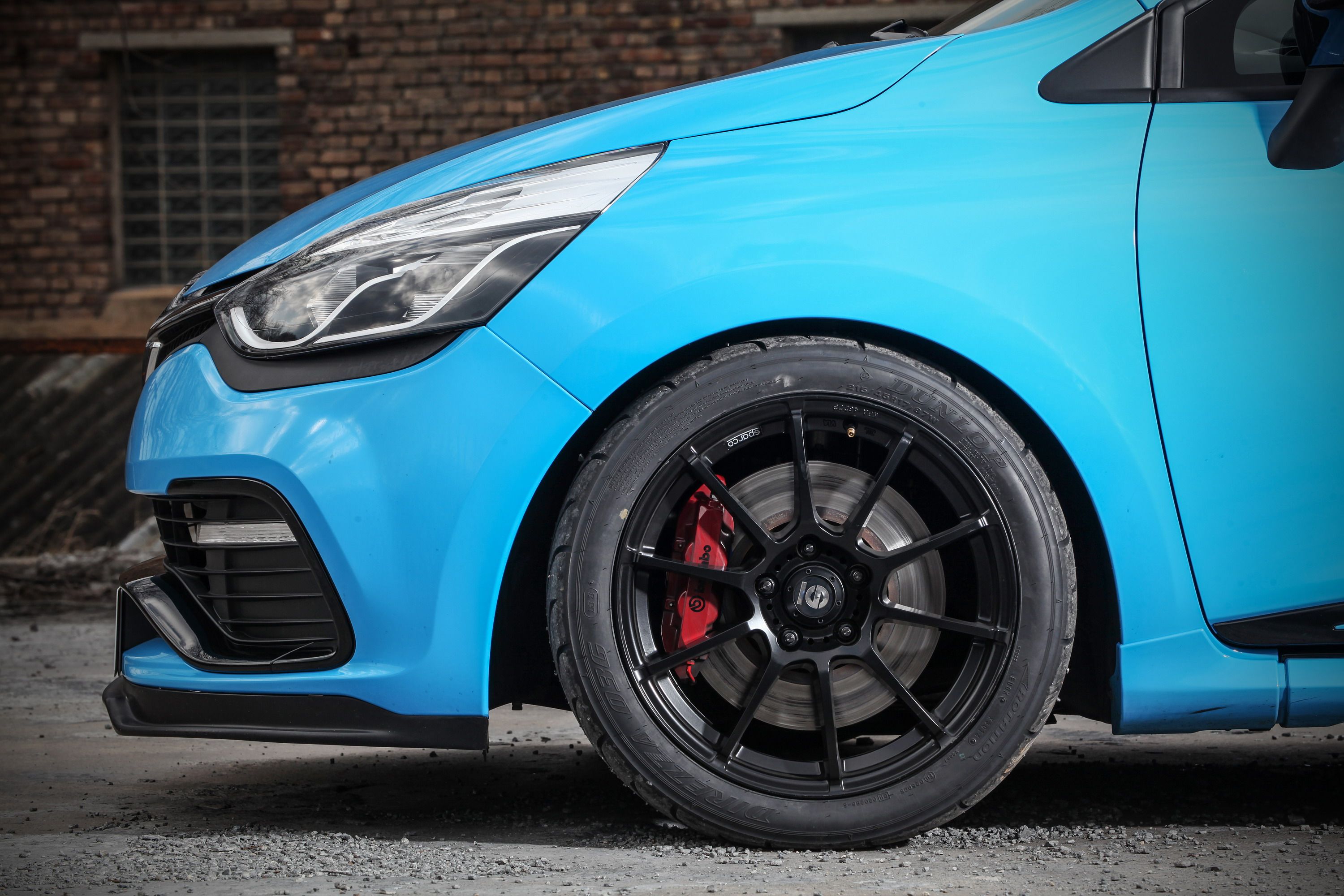 2016 Renault Clio 220 Trophy EDC by Waldow Performance