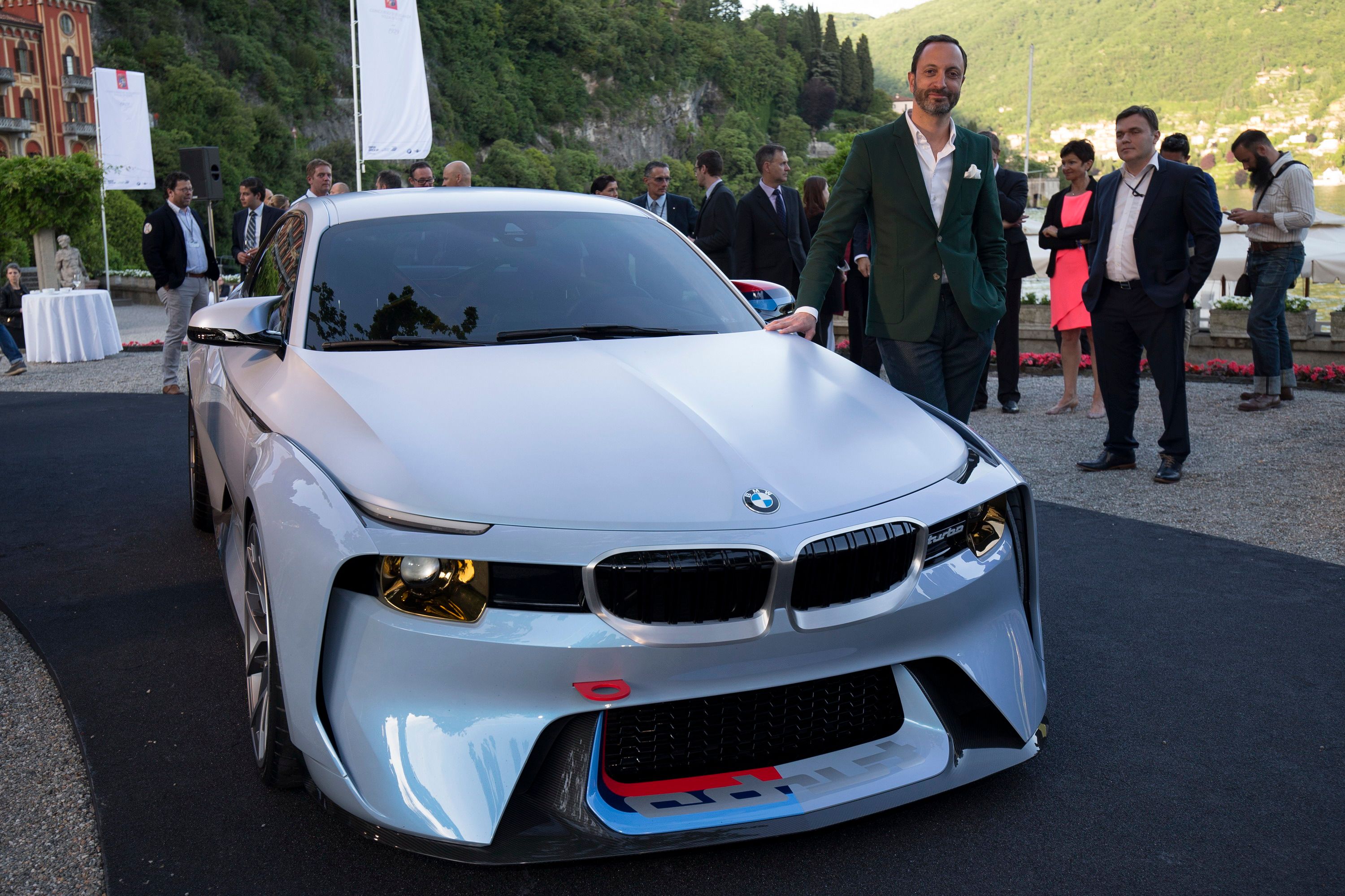 2016 BMW 2002 Hommage