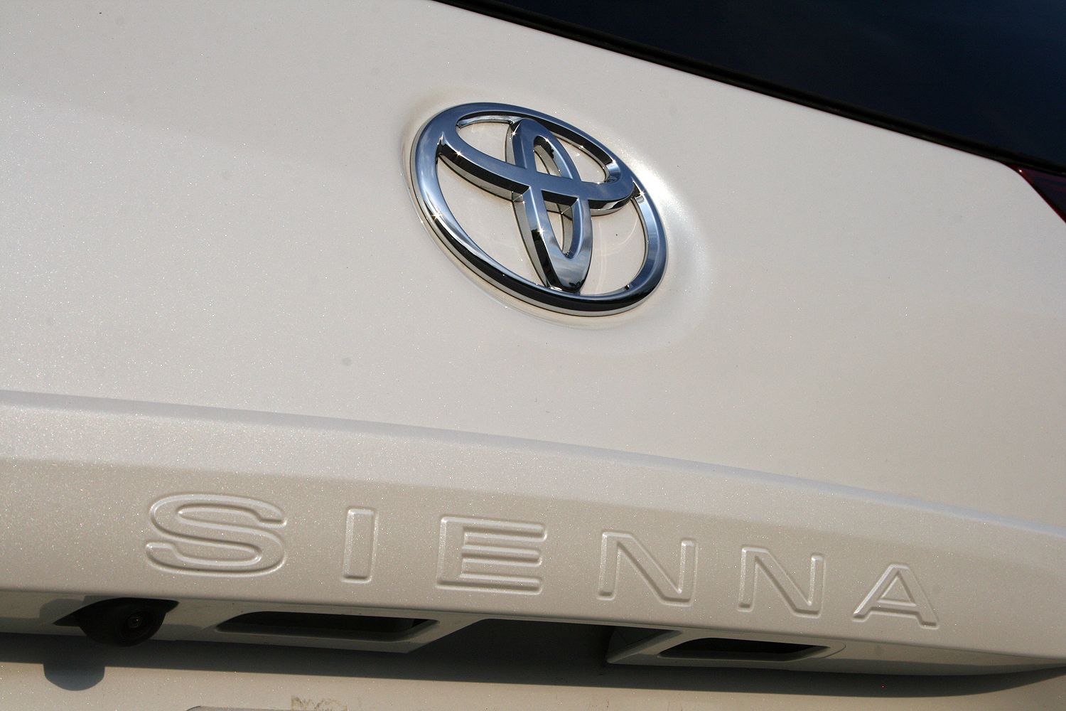 2016 Toyota Sienna – Driven