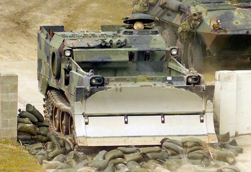 2016 M9 Armored Combat Earthmover