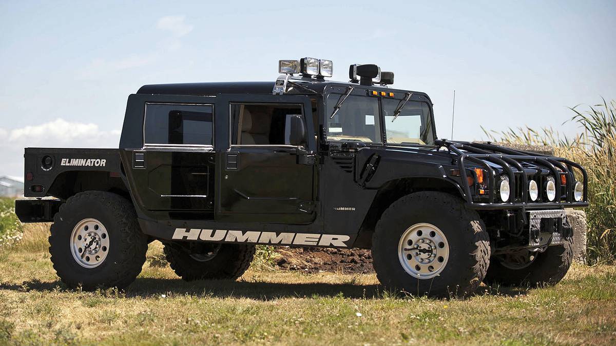 Tupac Shakur’s Hummer H1 Sold For $337,144