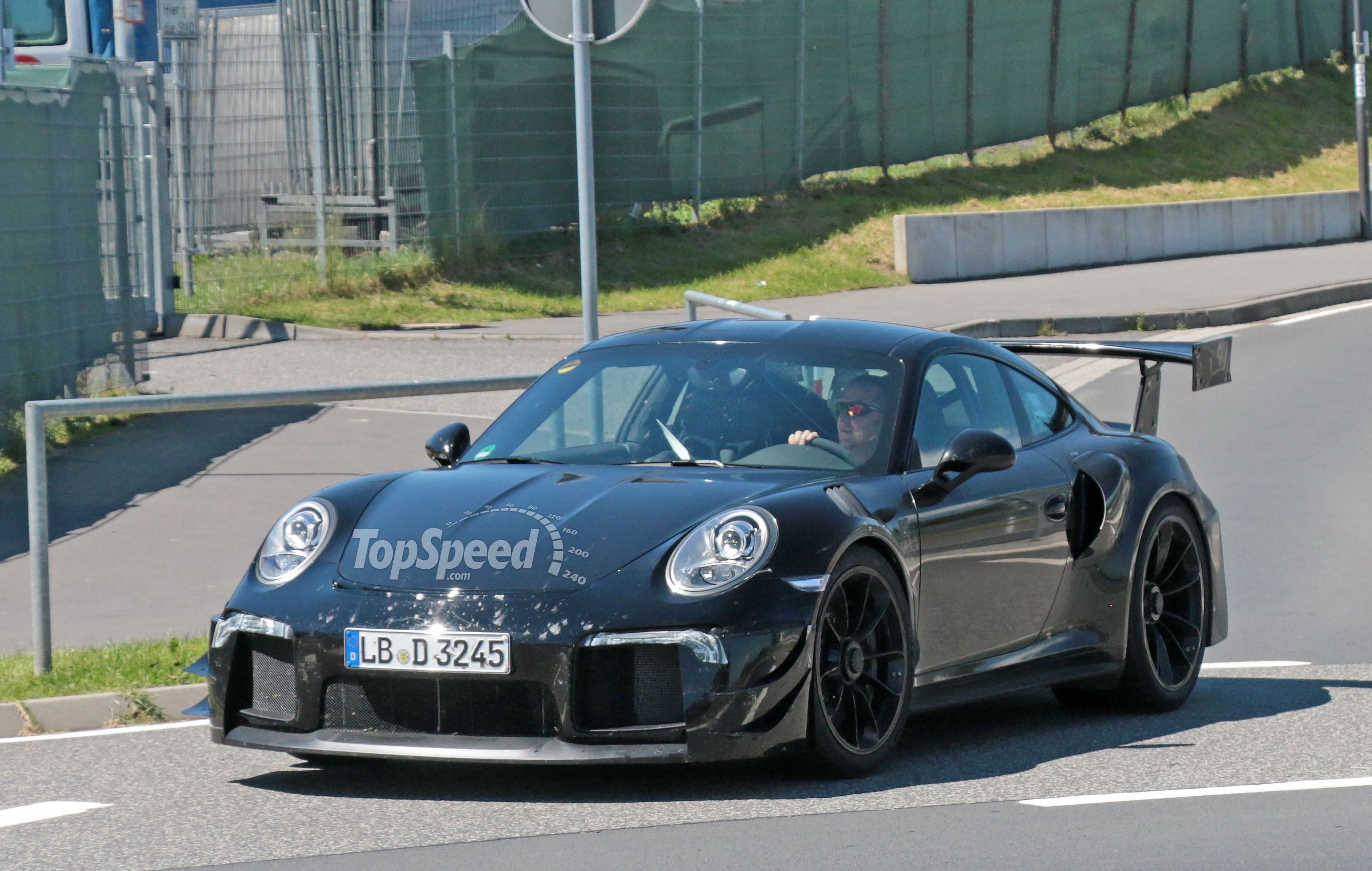 2018 Porsche 911 GT2 RS