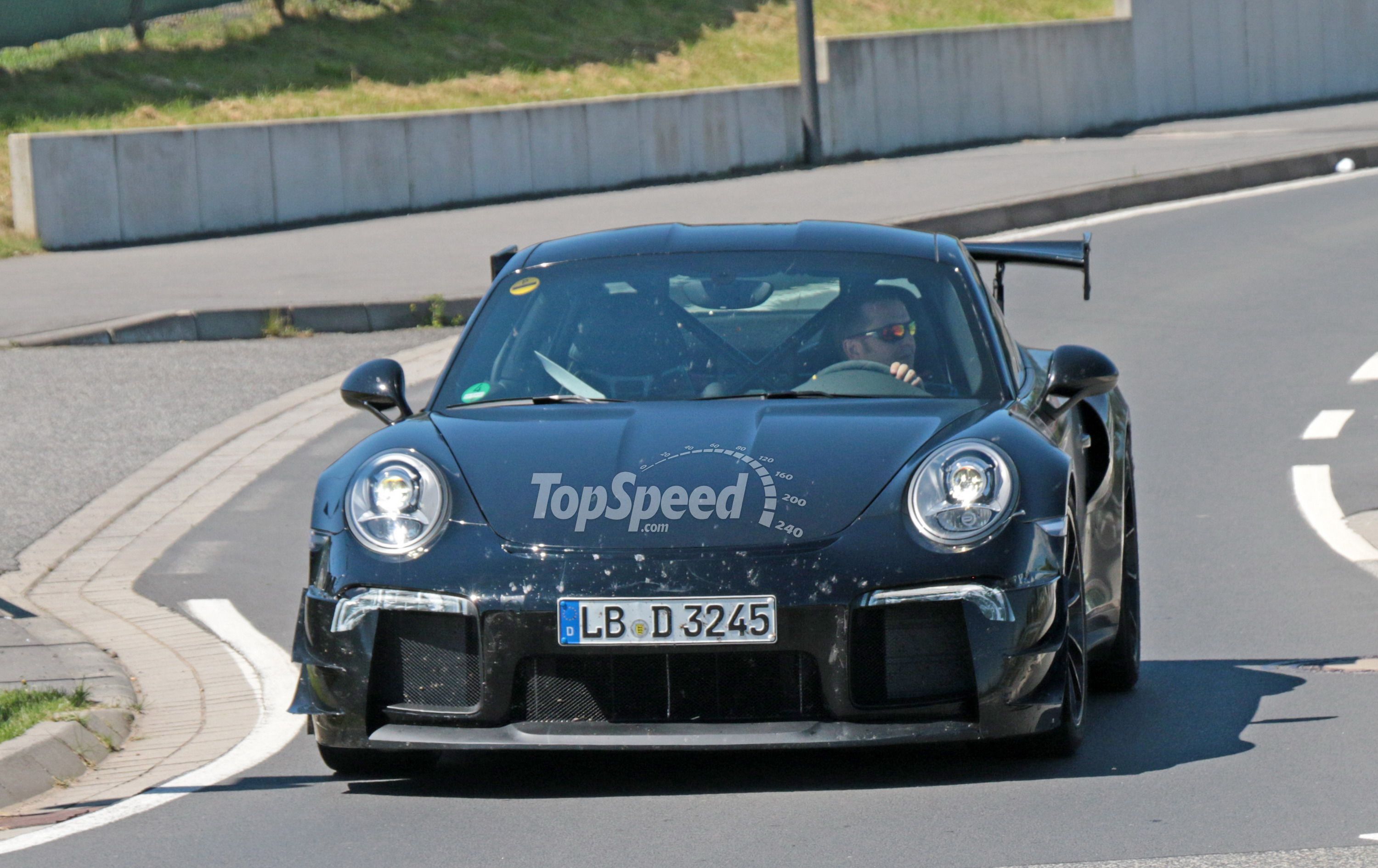 2018 Porsche 911 GT2 RS