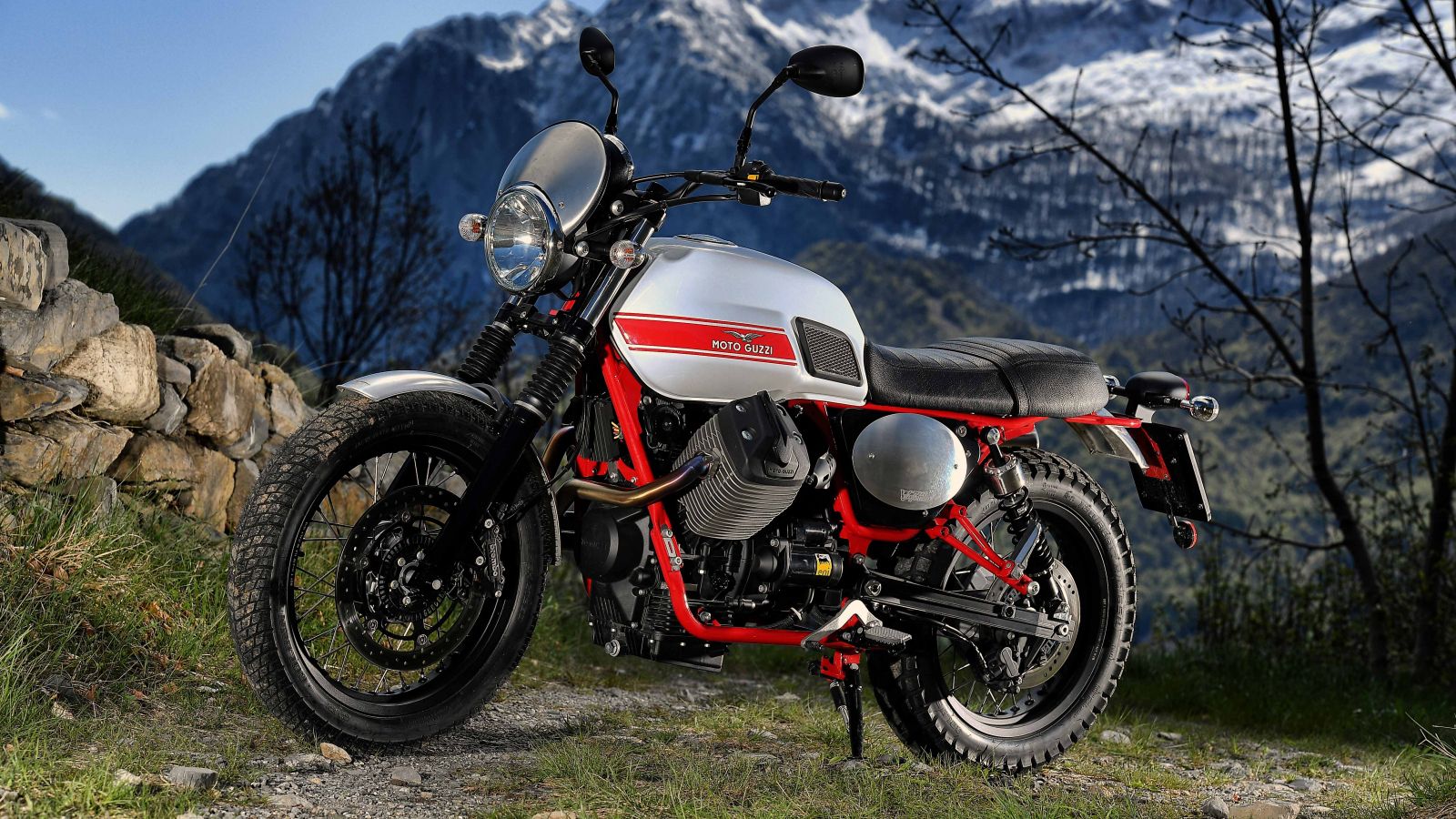 2016 Moto Guzzi V7 II 