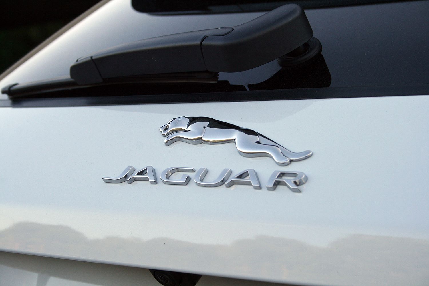 2017 Jaguar F-Pace – Driven