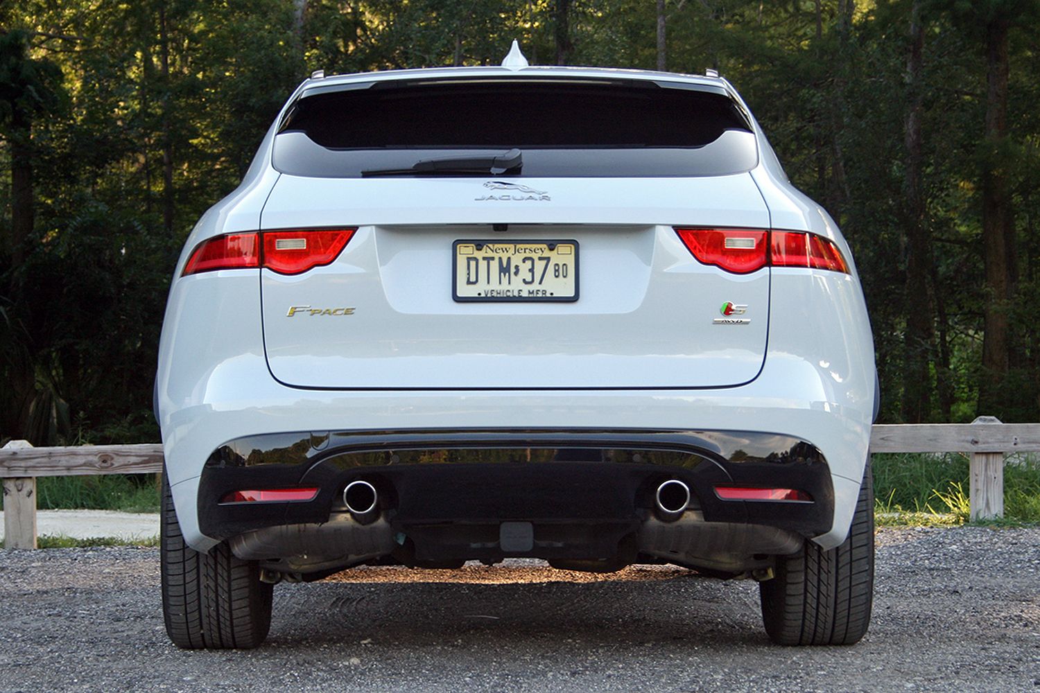 2017 Jaguar F-Pace – Driven