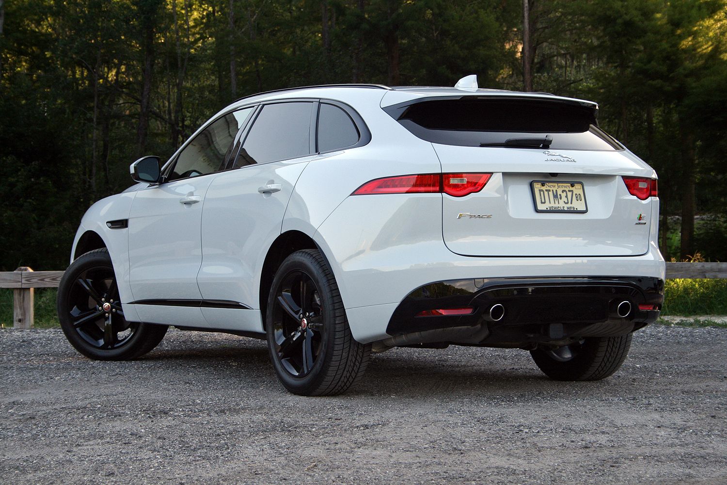 2017 Jaguar F-Pace – Driven