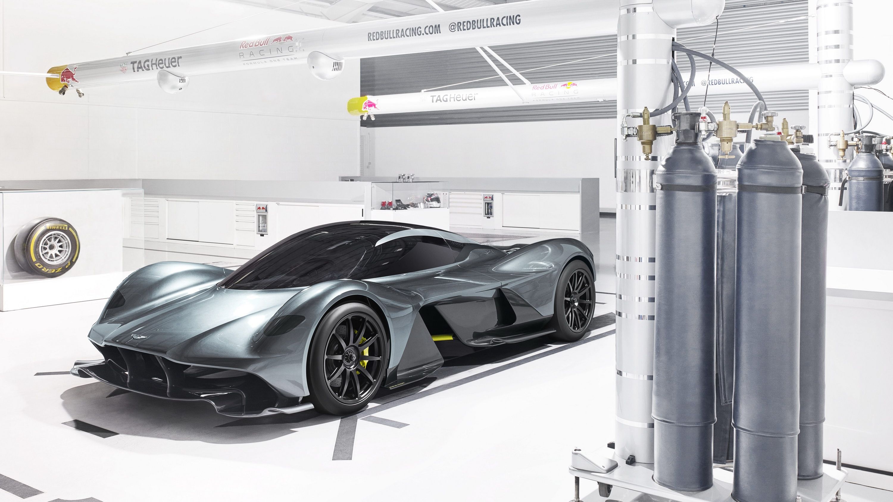 2016 Can the AM-RB 001 Road Car Really Match the Downforce of an LMP1 car?